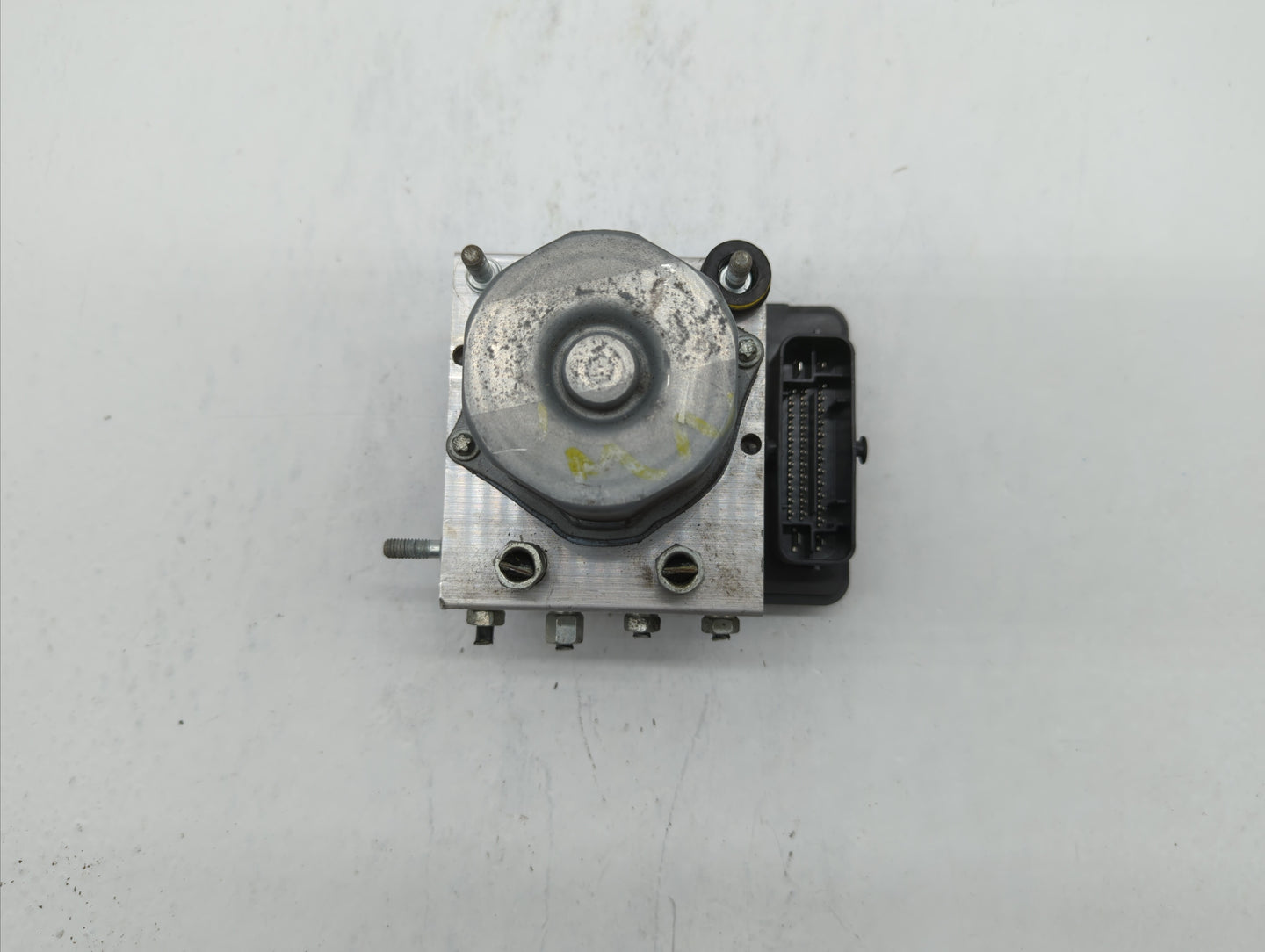 2014-2015 Nissan Rogue ABS Pump Control Module Replacement P/N:2265106527 47660 4BA0A Fits Fits 2014 2015 OEM Used Auto Part