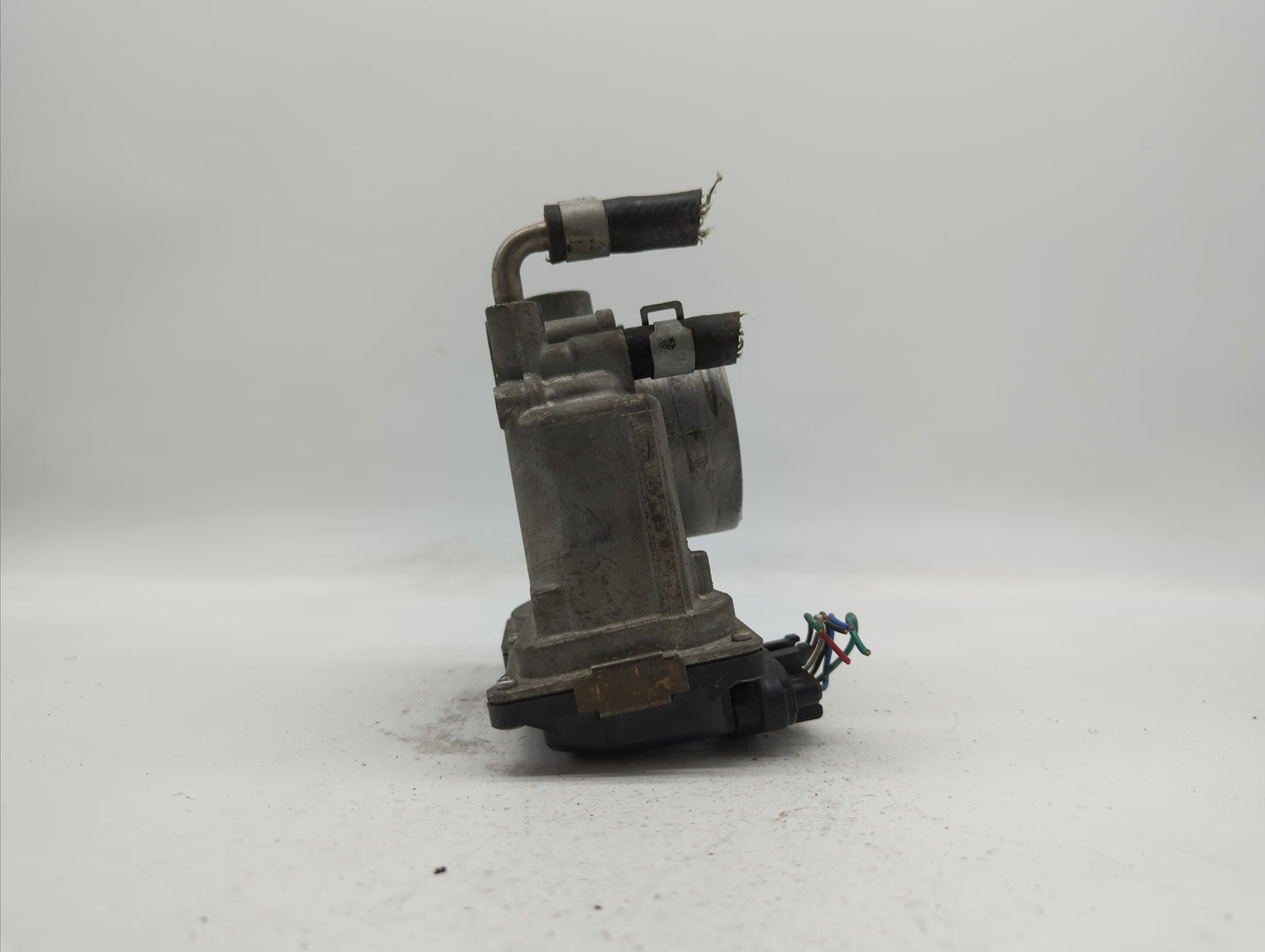 2014-2019 Nissan Rogue Throttle Body P/N:3TA60-01 C 3TA60-01 B, 3TA60-01 A Fits Fits 2013 2014 2015 2016 2017 2018 2019 OEM 
