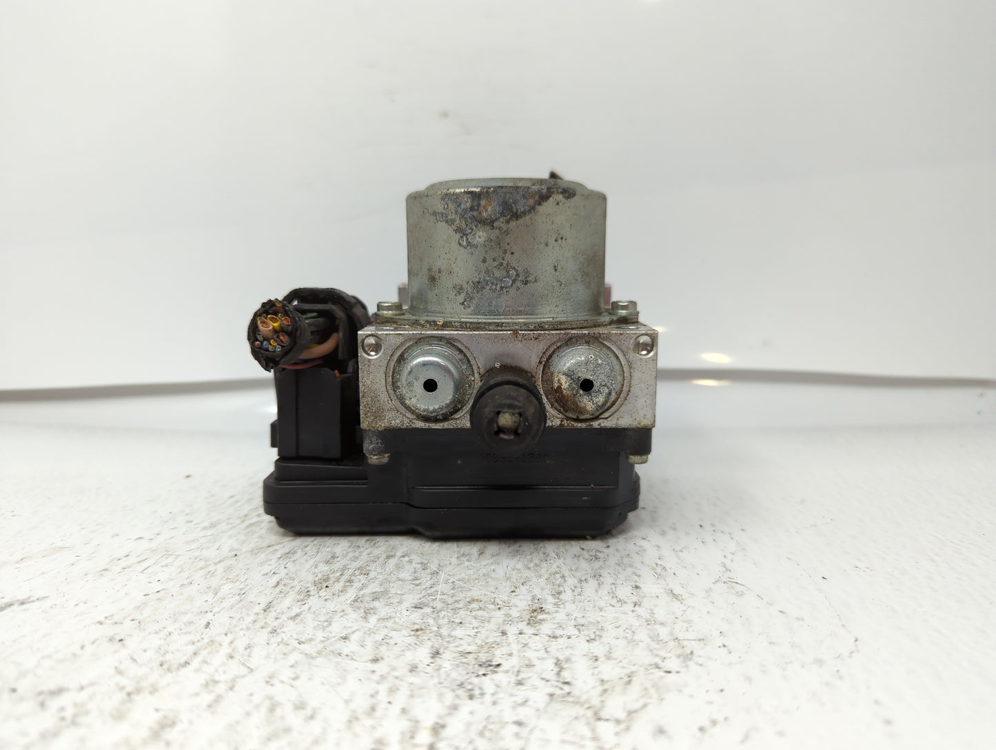 2012-2015 Nissan Rogue ABS Pump Control Module Replacement P/N:47660 JM14A Fits Fits 2012 2013 2014 2015 OEM Used Auto Parts