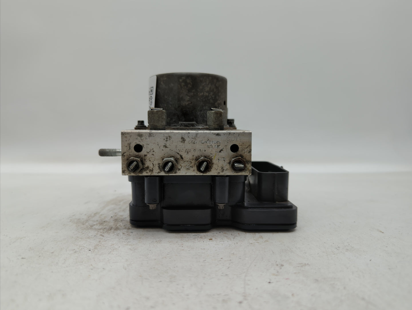 2014-2015 Nissan Rogue ABS Pump Control Module Replacement P/N:47660 4BF0A Fits Fits 2014 2015 OEM Used Auto Parts - Oemused