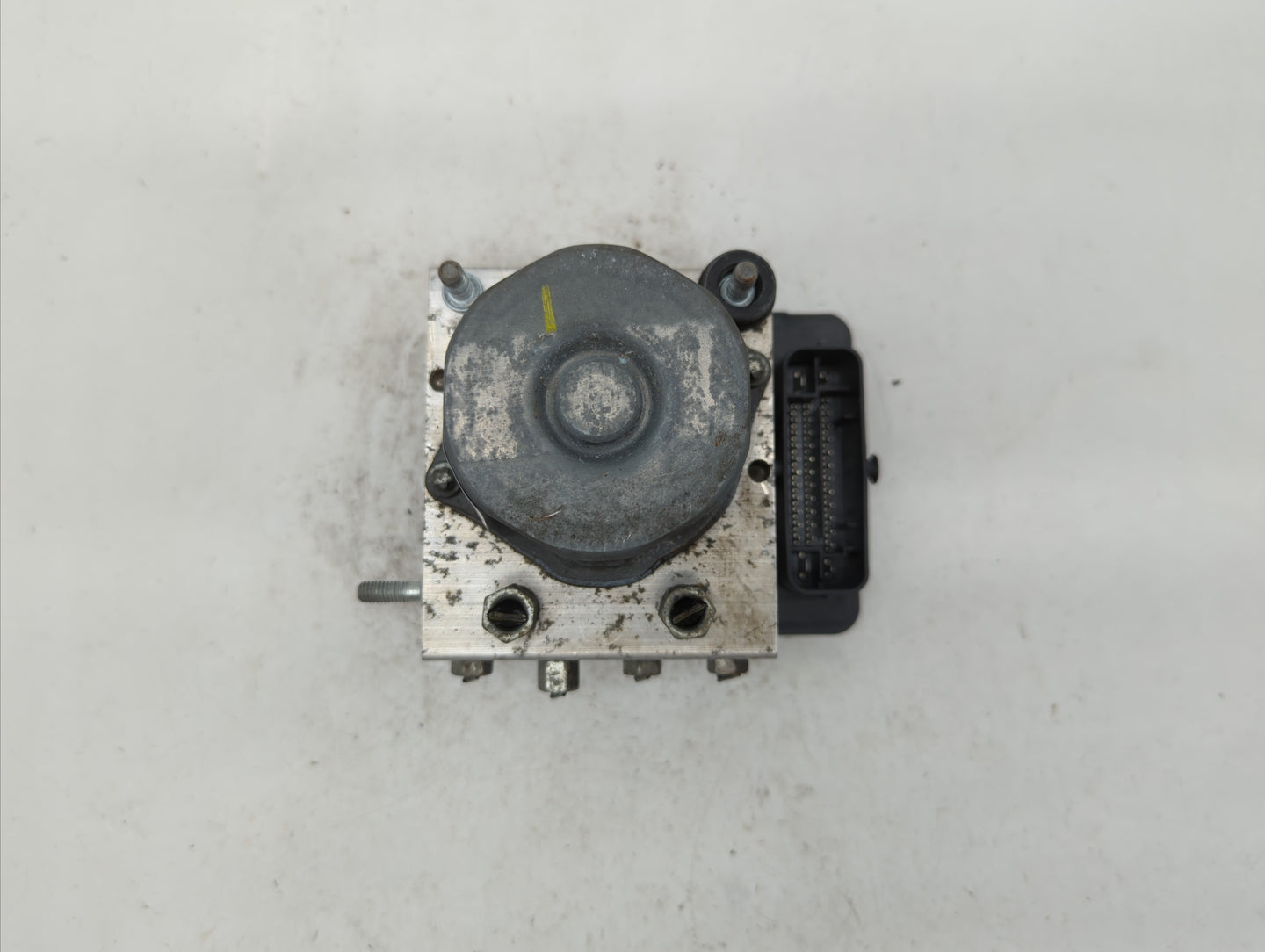 2014-2015 Nissan Rogue ABS Pump Control Module Replacement P/N:47660 4BF0A Fits Fits 2014 2015 OEM Used Auto Parts - Oemused