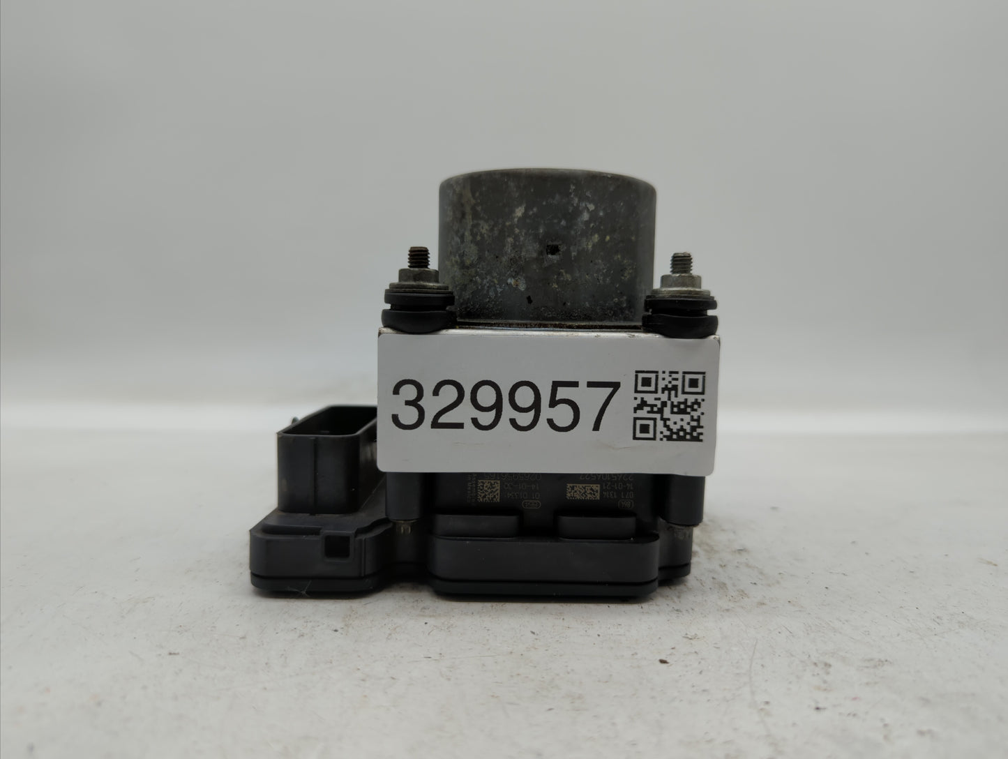 2014-2015 Nissan Rogue ABS Pump Control Module Replacement P/N:47660 4BF0A Fits Fits 2014 2015 OEM Used Auto Parts - Oemused