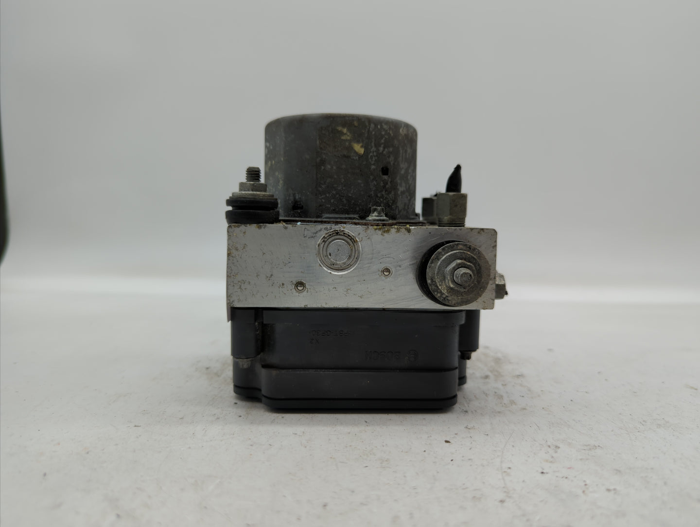 2014-2015 Nissan Rogue ABS Pump Control Module Replacement P/N:47660 4BF0A Fits Fits 2014 2015 OEM Used Auto Parts - Oemused