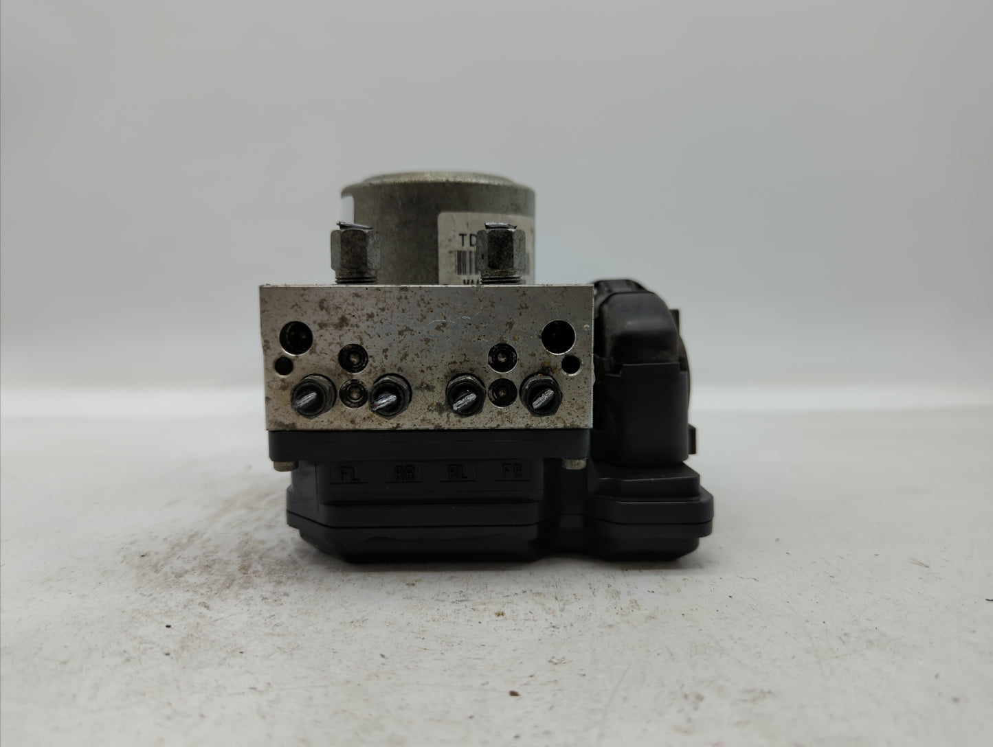 2012-2015 Nissan Rogue ABS Pump Control Module Replacement P/N:47660 JM14A Fits Fits 2012 2013 2014 2015 OEM Used Auto Parts