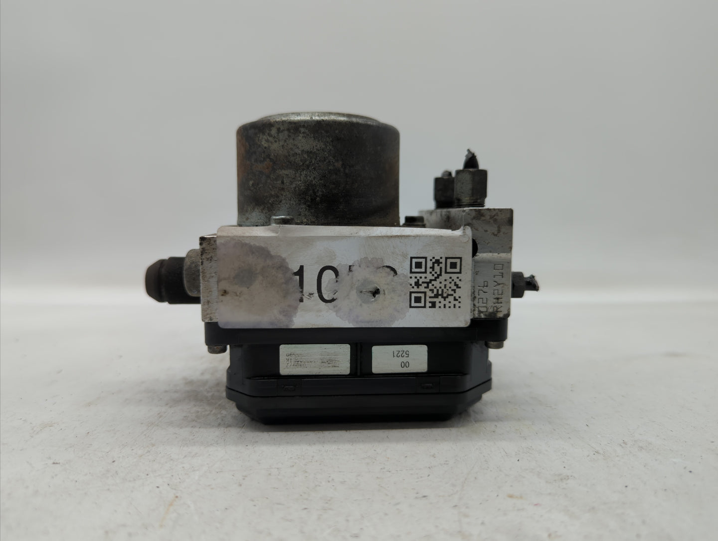 2012-2015 Nissan Rogue ABS Pump Control Module Replacement P/N:47660 JM14A Fits Fits 2012 2013 2014 2015 OEM Used Auto Parts