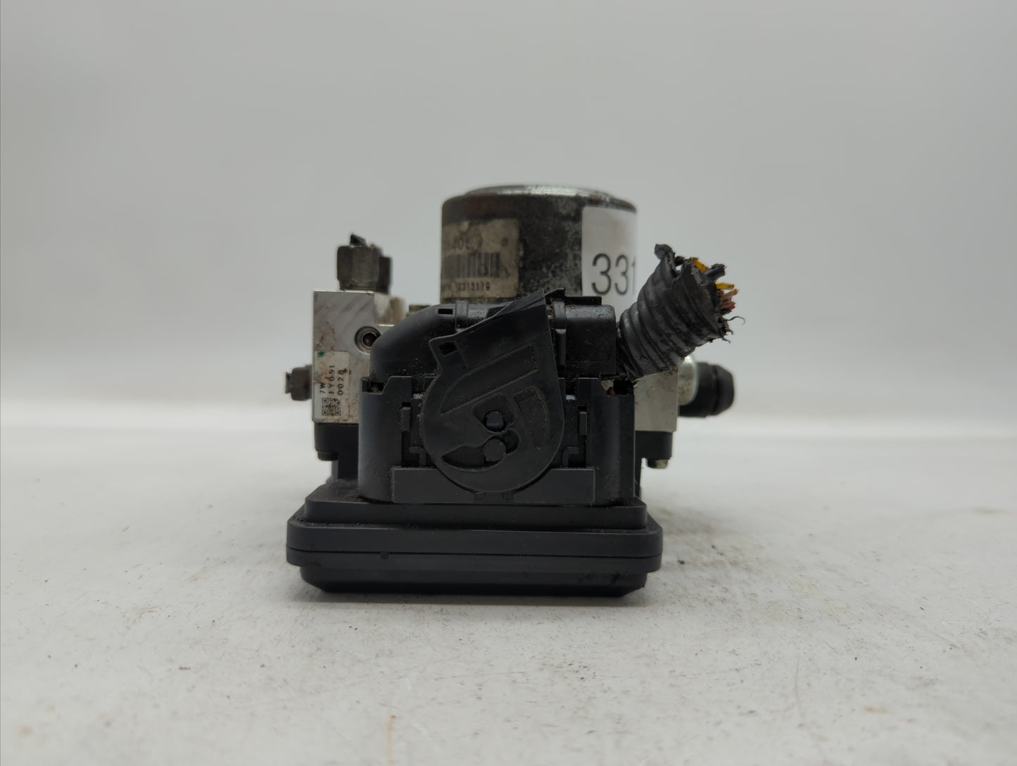 2012-2015 Nissan Rogue ABS Pump Control Module Replacement P/N:47660 JM14A Fits Fits 2012 2013 2014 2015 OEM Used Auto Parts
