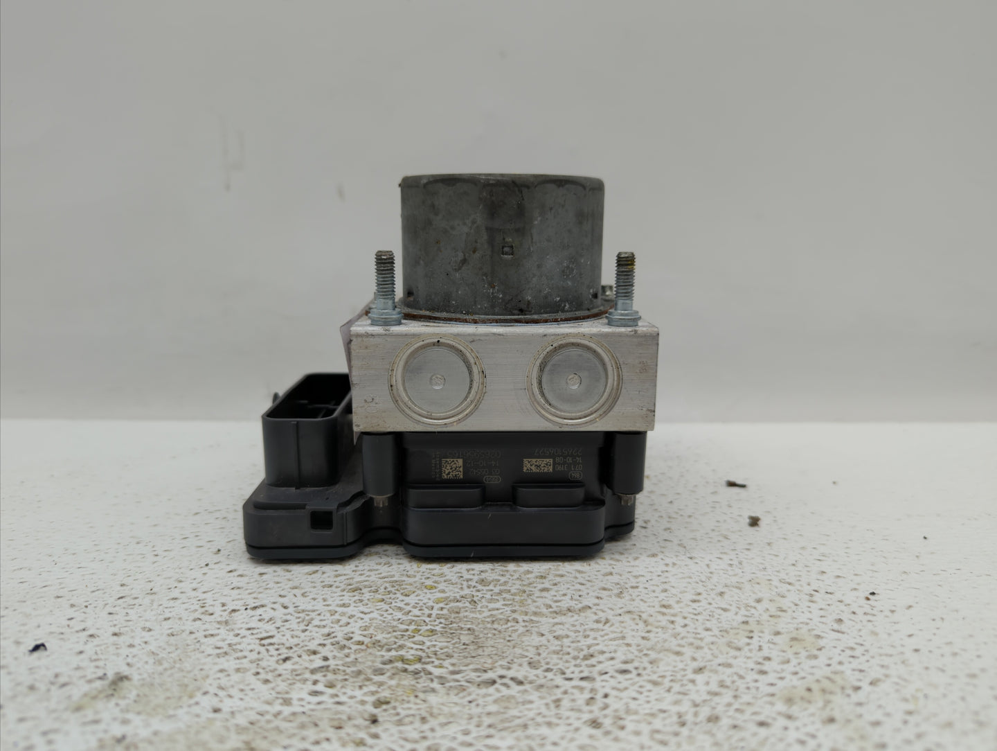 2014-2015 Nissan Rogue ABS Pump Control Module Replacement P/N:47660 4BF0A Fits Fits 2014 2015 OEM Used Auto Parts - Oemused