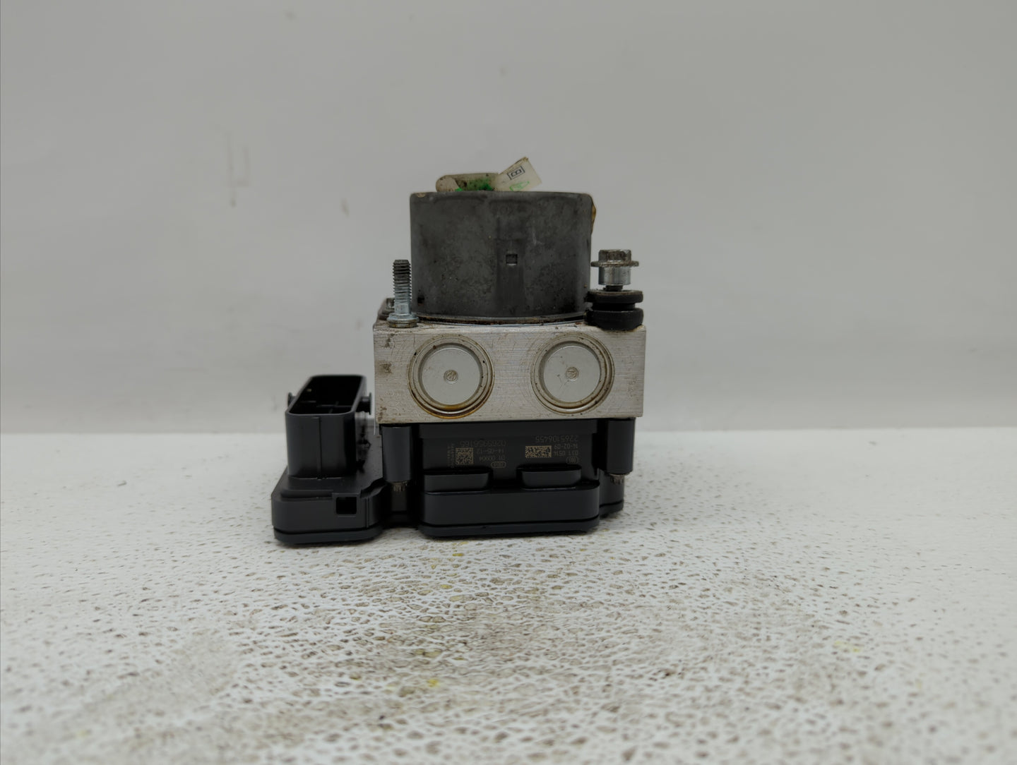 2014 Nissan Rogue ABS Pump Control Module Replacement P/N:47660-4BF0A 47660 4BF0A Fits OEM Used Auto Parts - Oemusedautopart