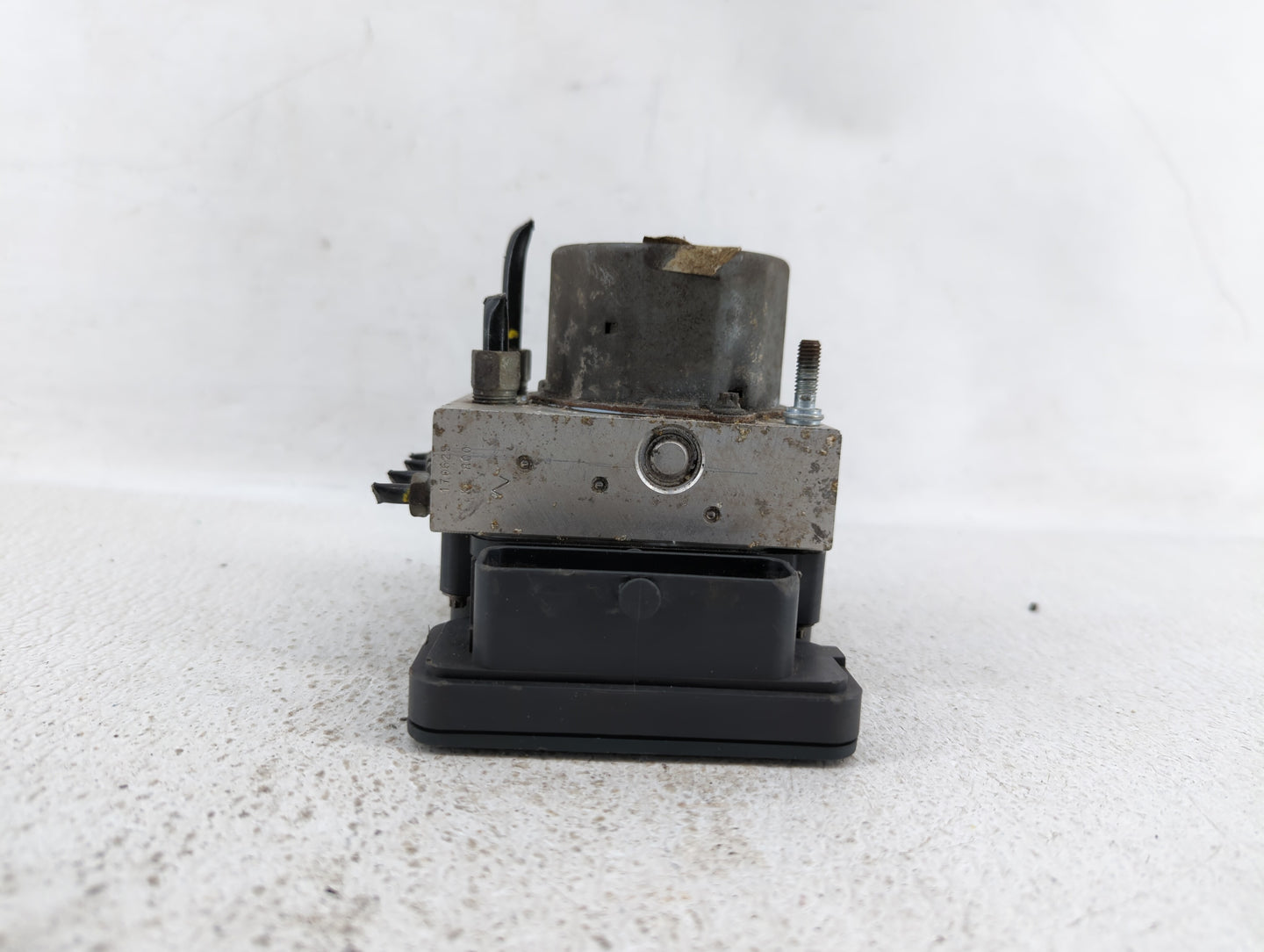2014-2015 Nissan Rogue ABS Pump Control Module Replacement P/N:47660 4BF0A Fits Fits 2014 2015 OEM Used Auto Parts - Oemused