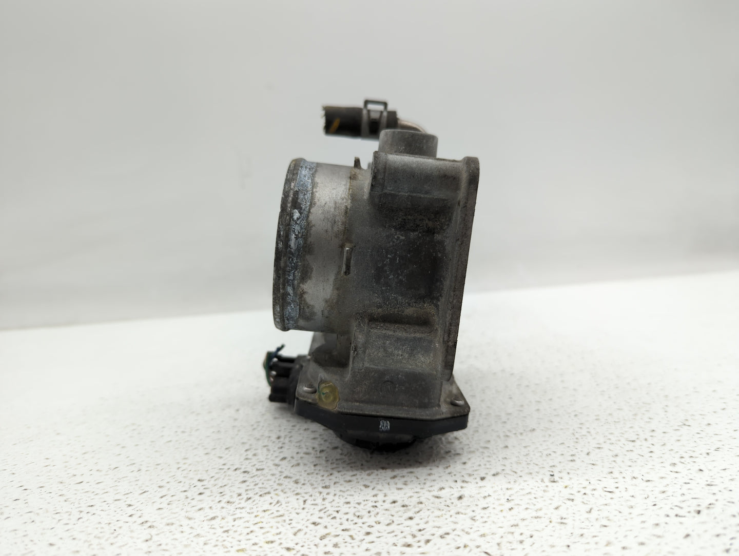 2014-2019 Nissan Rogue Throttle Body P/N:3TA60-01 C 3TA60-01 B, 3TA60-01 A Fits Fits 2013 2014 2015 2016 2017 2018 2019 OEM 