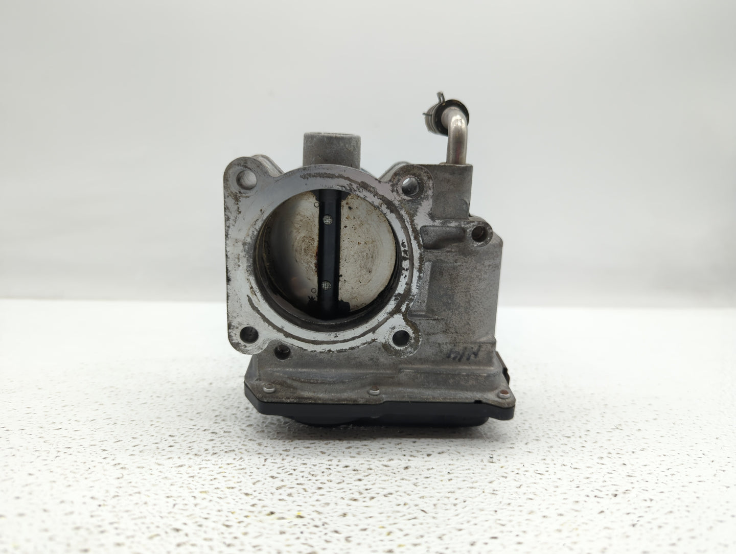2014-2019 Nissan Rogue Throttle Body P/N:3TA60-01 C 3TA60-01 B, 3TA60-01 A Fits Fits 2013 2014 2015 2016 2017 2018 2019 OEM 