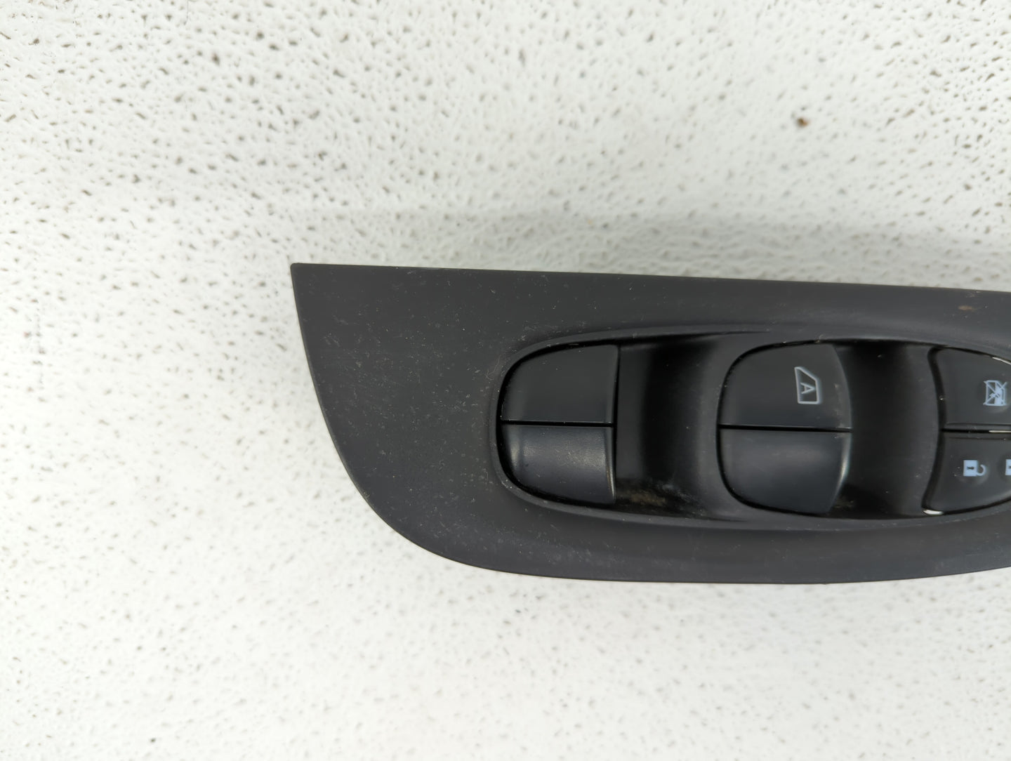 2014-2019 Nissan Rogue Master Power Window Switch Replacement Driver Side Left P/N:25401 4BA5A 25411 1KA5A Fits OEM Used Aut