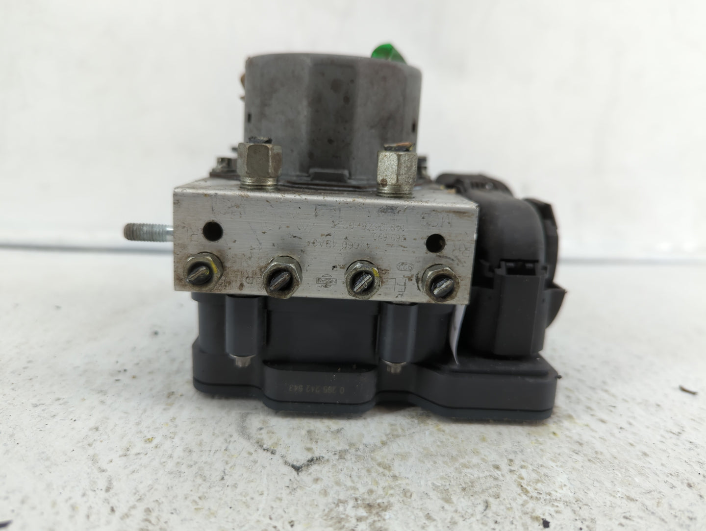 2014-2015 Nissan Rogue ABS Pump Control Module Replacement P/N:2265106527 47660 4BA0A Fits Fits 2014 2015 OEM Used Auto Part