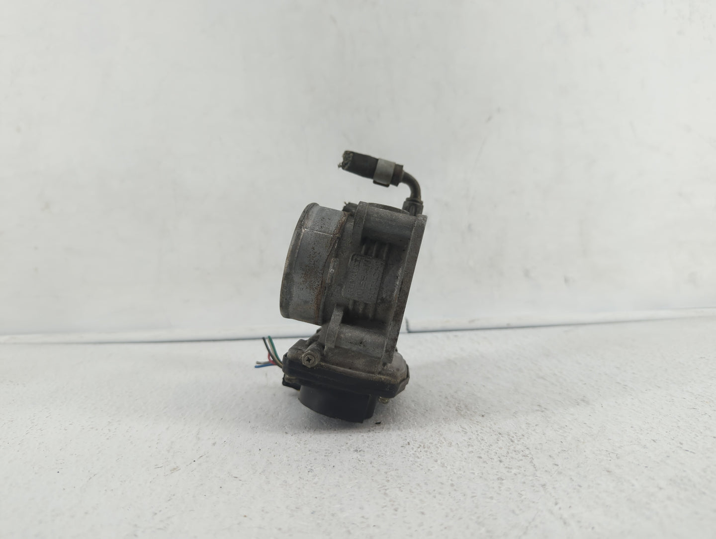 2011-2015 Nissan Rogue Throttle Body P/N:526-01 RME60-15 Fits Fits 2011 2012 2013 2014 2015 OEM Used Auto Parts - Oemusedaut