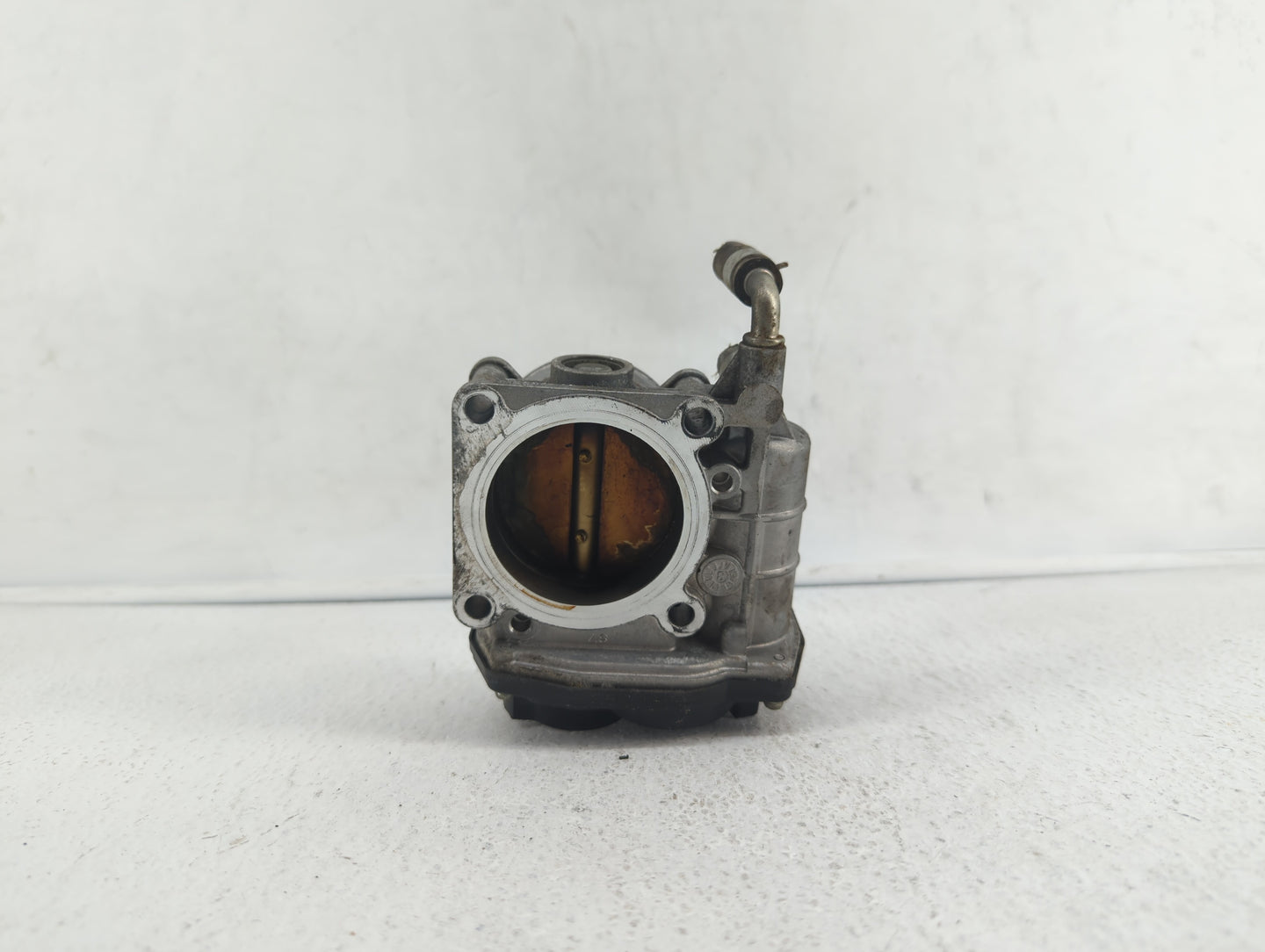 2011-2015 Nissan Rogue Throttle Body P/N:526-01 RME60-15 Fits Fits 2011 2012 2013 2014 2015 OEM Used Auto Parts - Oemusedaut