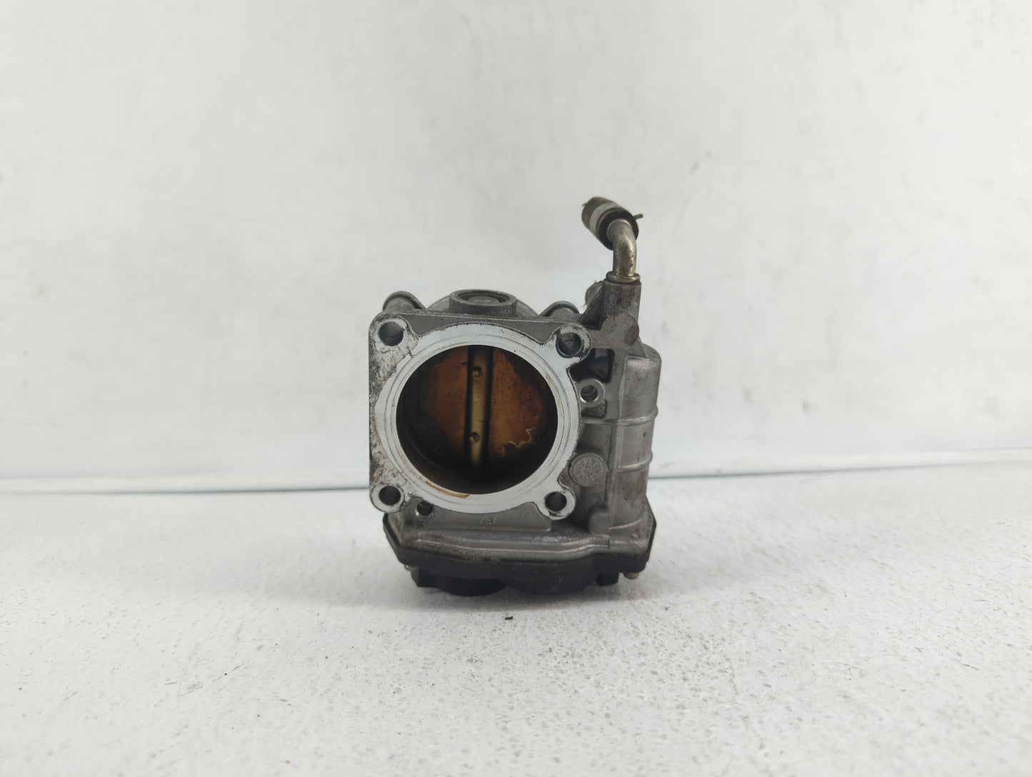 2011-2015 Nissan Rogue Throttle Body P/N:526-01 RME60-15 Fits Fits 2011 2012 2013 2014 2015 OEM Used Auto Parts - Oemusedaut