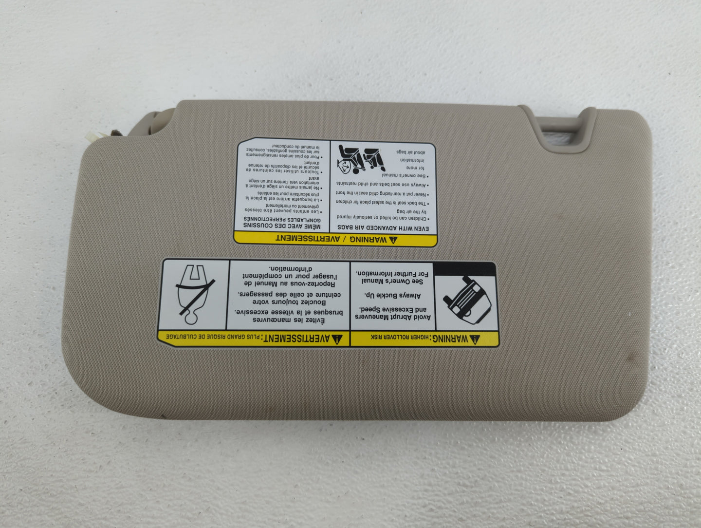 2014-2017 Nissan Rogue Sun Visor Shade Replacement Passenger Right Mirror Fits Fits 2014 2015 2016 2017 OEM Used Auto Parts 