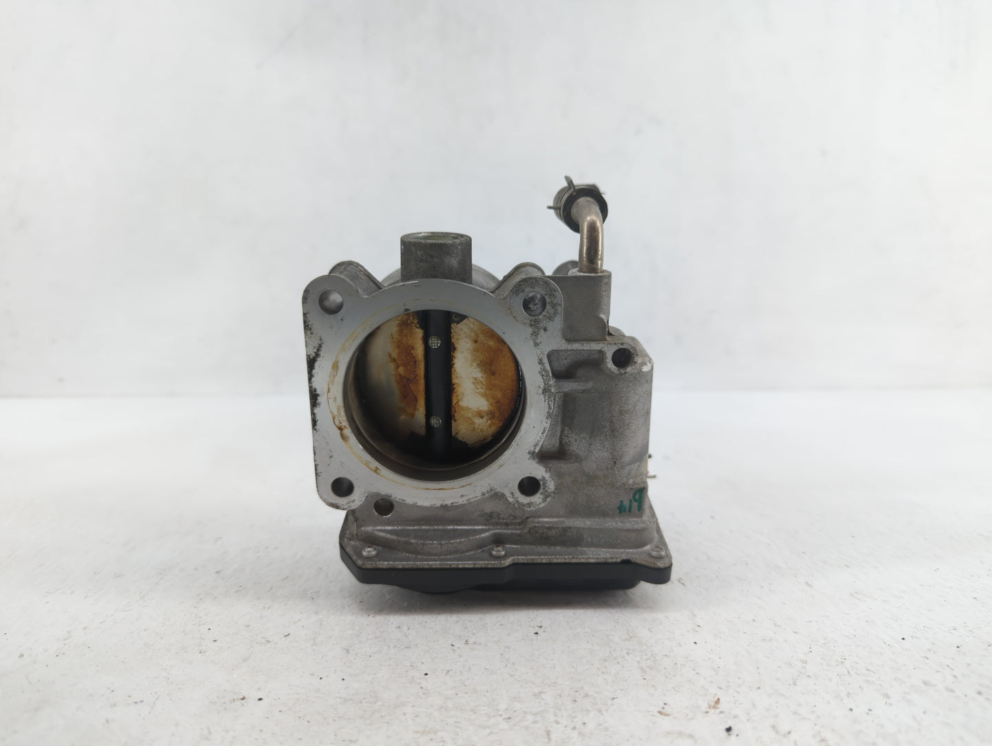 2014-2019 Nissan Rogue Throttle Body P/N:3TA60-01 C 3TA60-01 B, 3TA60-01 A Fits Fits 2013 2014 2015 2016 2017 2018 2019 OEM 