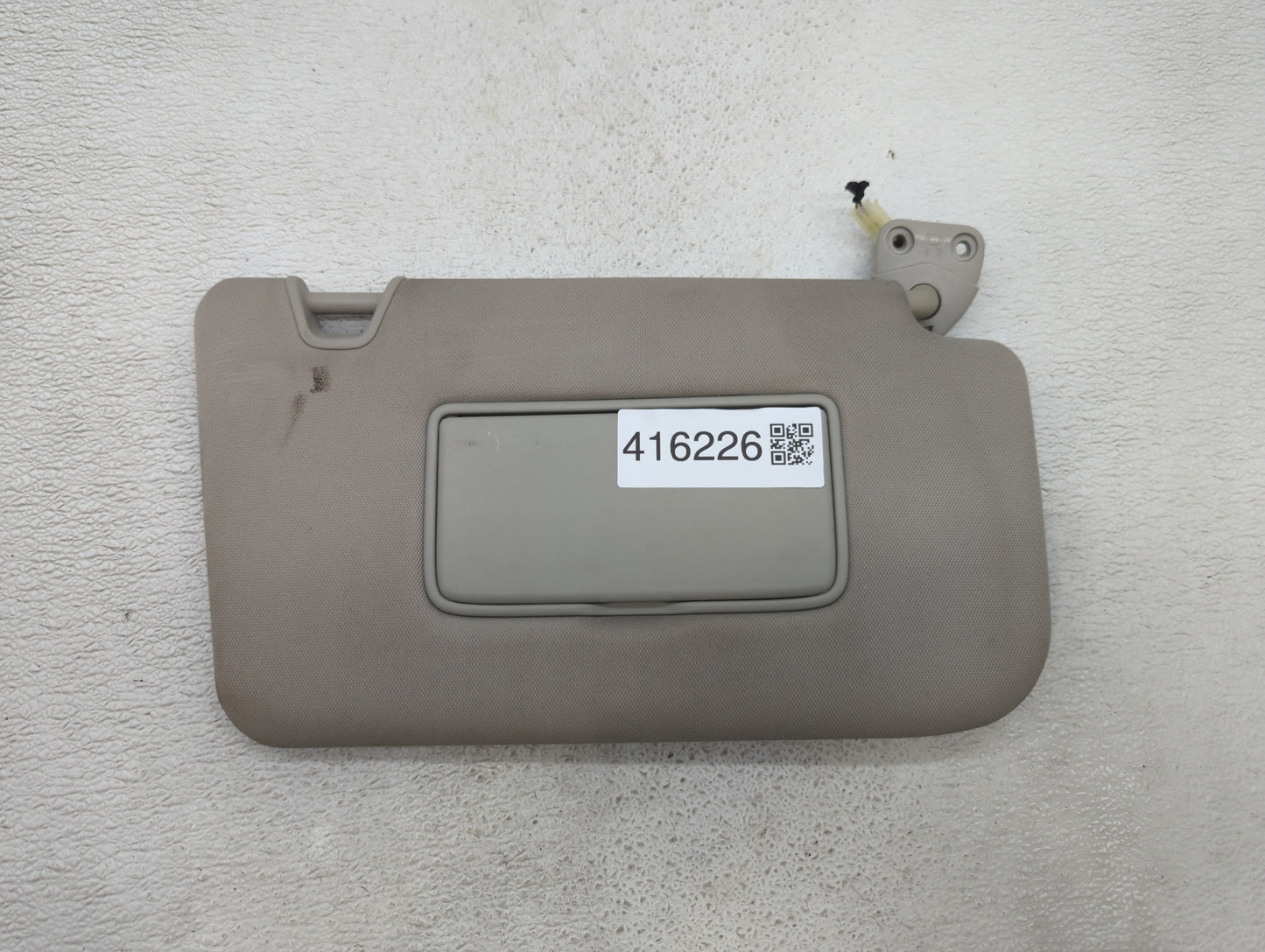 2014-2017 Nissan Rogue Sun Visor Shade Replacement Passenger Right Mirror Fits Fits 2014 2015 2016 2017 OEM Used Auto Parts 