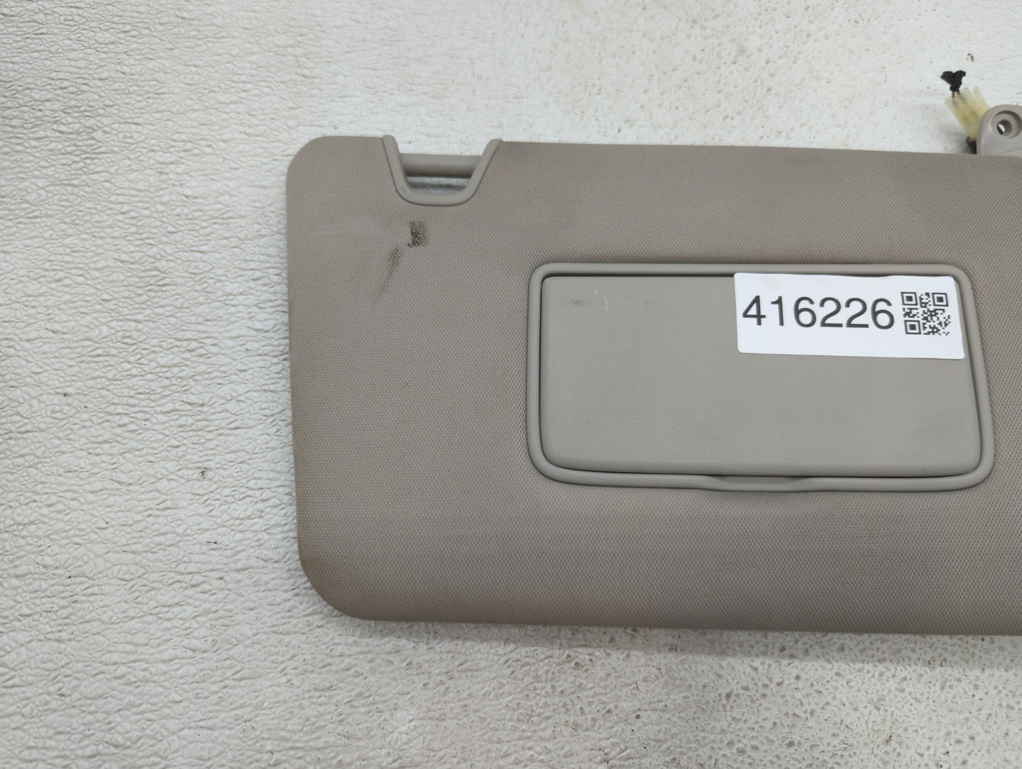 2014-2017 Nissan Rogue Sun Visor Shade Replacement Passenger Right Mirror Fits Fits 2014 2015 2016 2017 OEM Used Auto Parts 