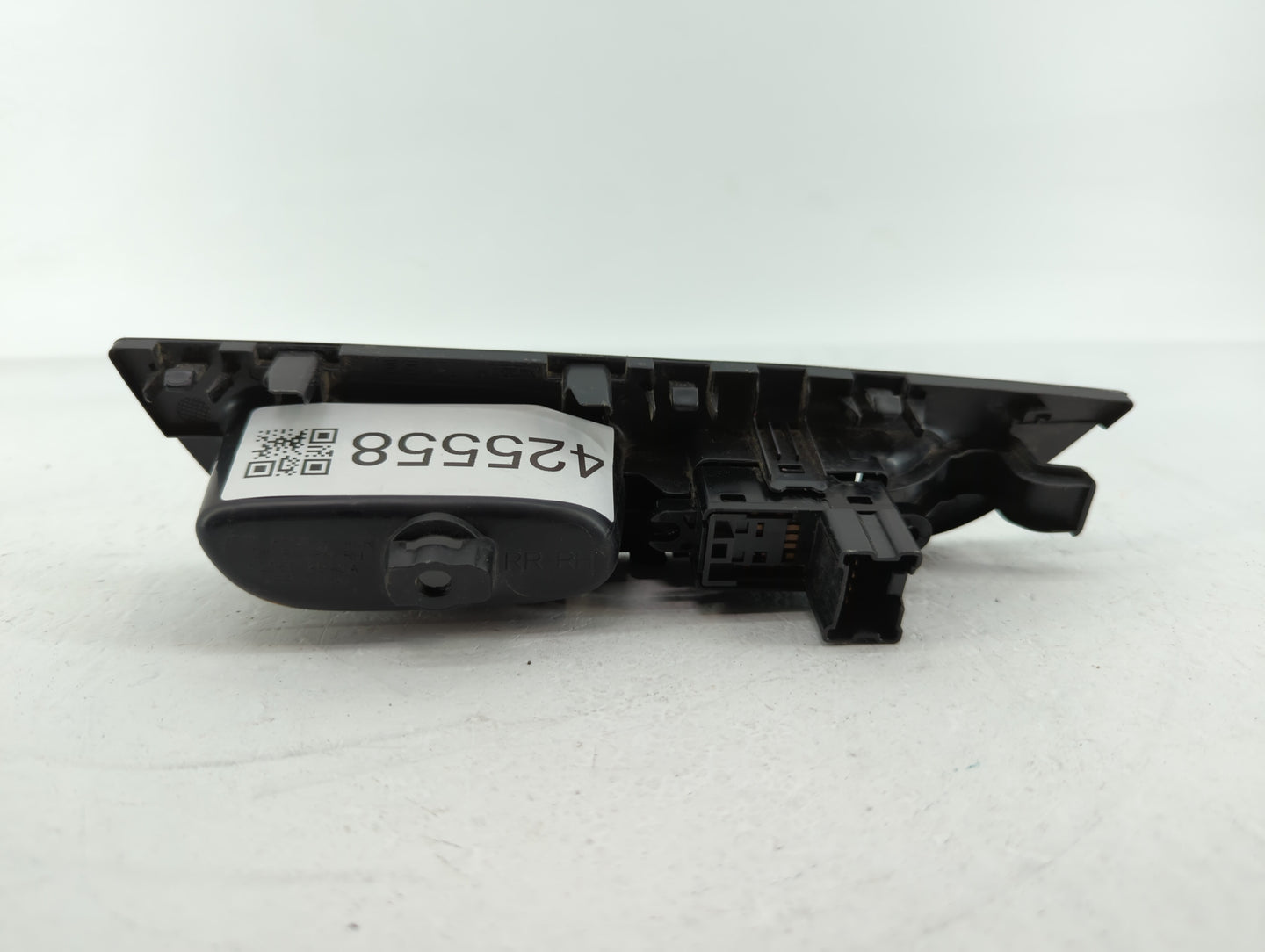2014 Nissan Rogue Passenger Right Power Window Switch - Oemusedautoparts1.com