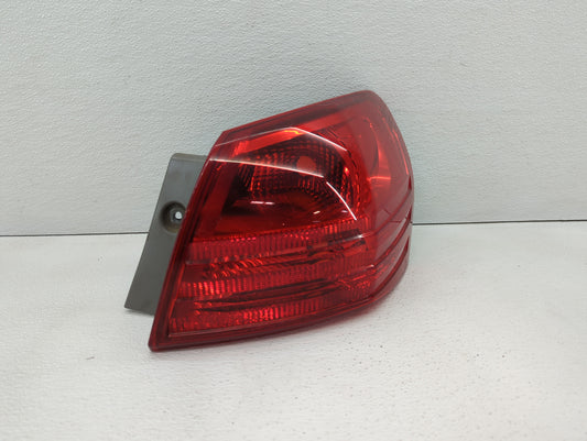 2009-2015 Nissan Rogue Tail Light Assembly Passenger Right OEM Fits Fits 2009 2010 2011 2012 2013 2014 2015 OEM Used Auto Pa