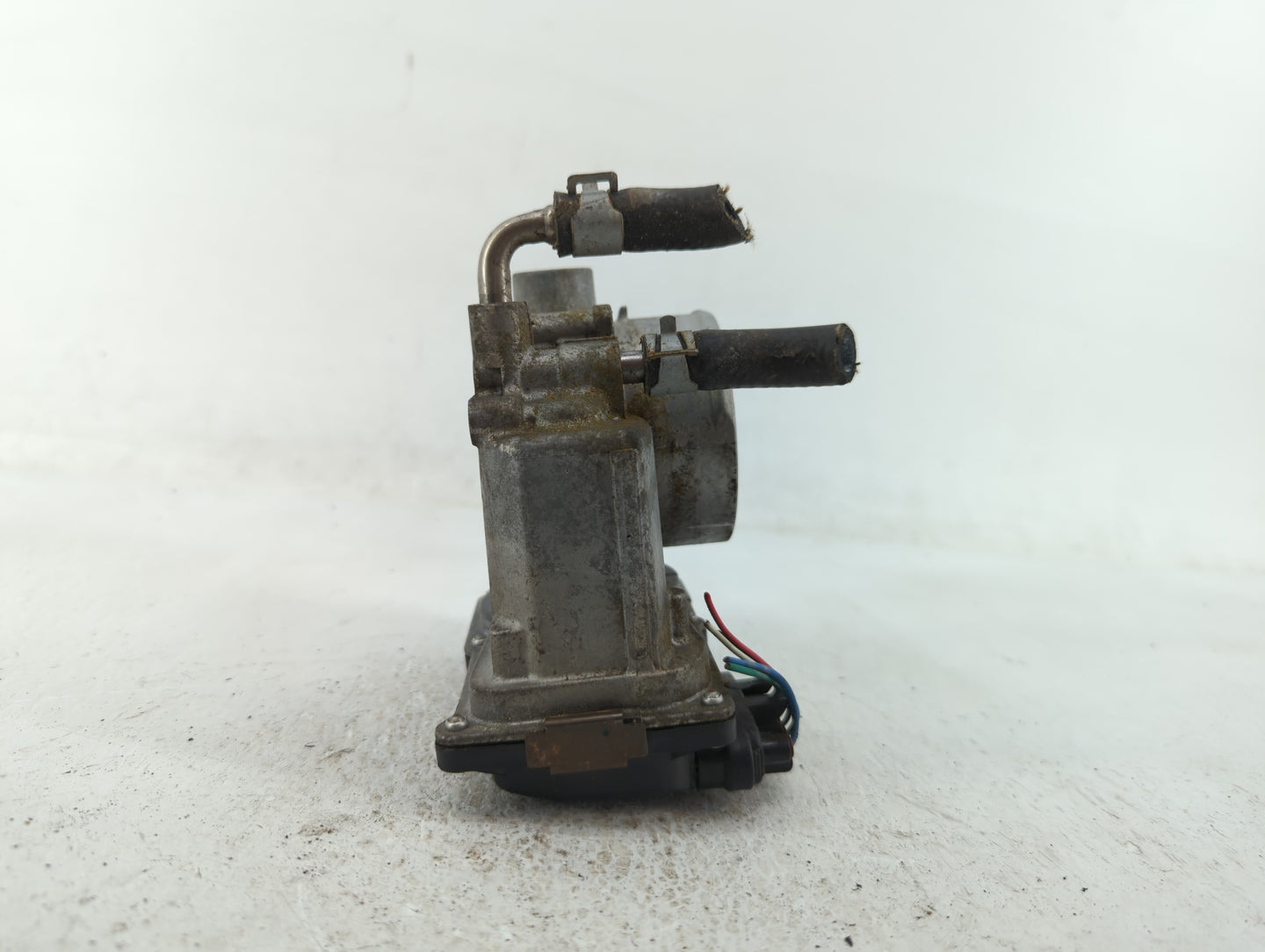 2014-2020 Nissan Rogue Throttle Body P/N:3TA60-01 B 3TA60-01 C, 3TA60-01 A Fits Fits 2013 2014 2015 2016 2017 2018 2019 2020