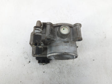 2014-2020 Nissan Rogue Throttle Body P/N:3TA60-01 B 3TA60-01 C, 3TA60-01 A Fits Fits 2013 2014 2015 2016 2017 2018 2019 2020 OEM Used Auto Parts