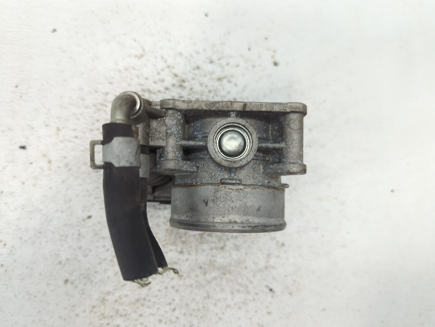 2011-2015 Nissan Rogue Throttle Body P/N:526-01 K Fits Fits 2011 2012 2013 2014 2015 OEM Used Auto Parts - Oemusedautoparts1