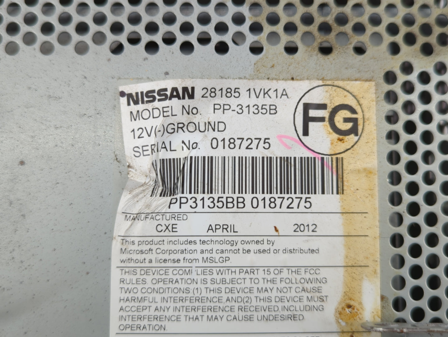 2011-2015 Nissan Rogue Am Fm Cd Player Radio Receiver - Oemusedautoparts1.com