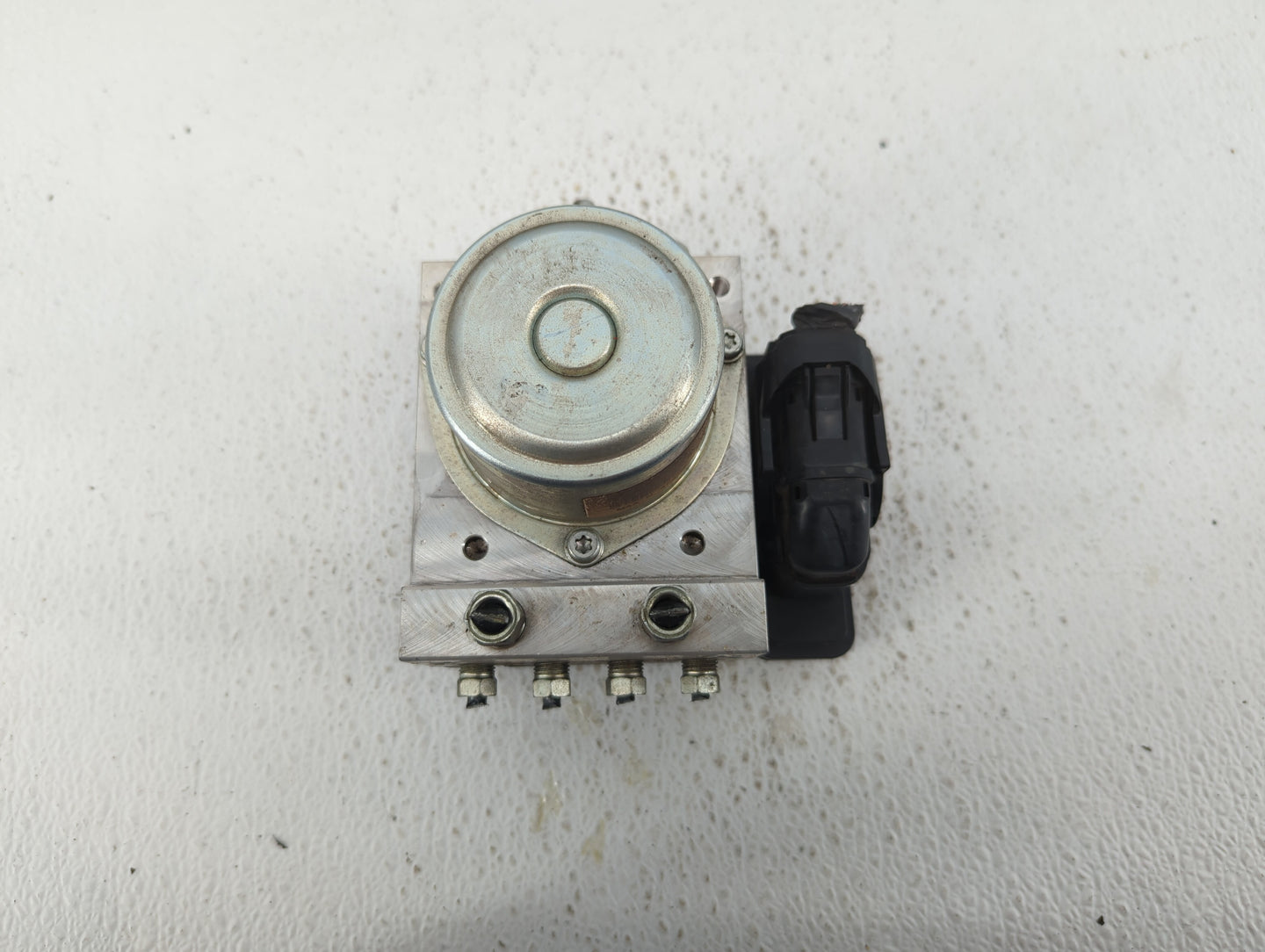 2012-2015 Nissan Rogue ABS Pump Control Module Replacement P/N:47660 JM04A Fits Fits 2012 2013 2014 2015 OEM Used Auto Parts