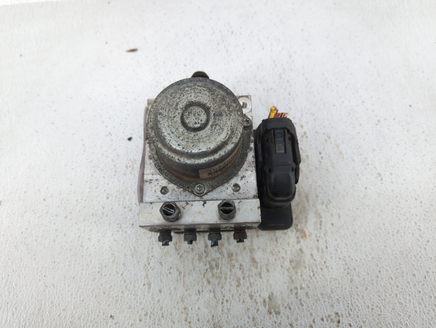 2012-2015 Nissan Rogue ABS Pump Control Module Replacement P/N:TD8405 Fits Fits 2012 2013 2014 2015 OEM Used Auto Parts - Oe