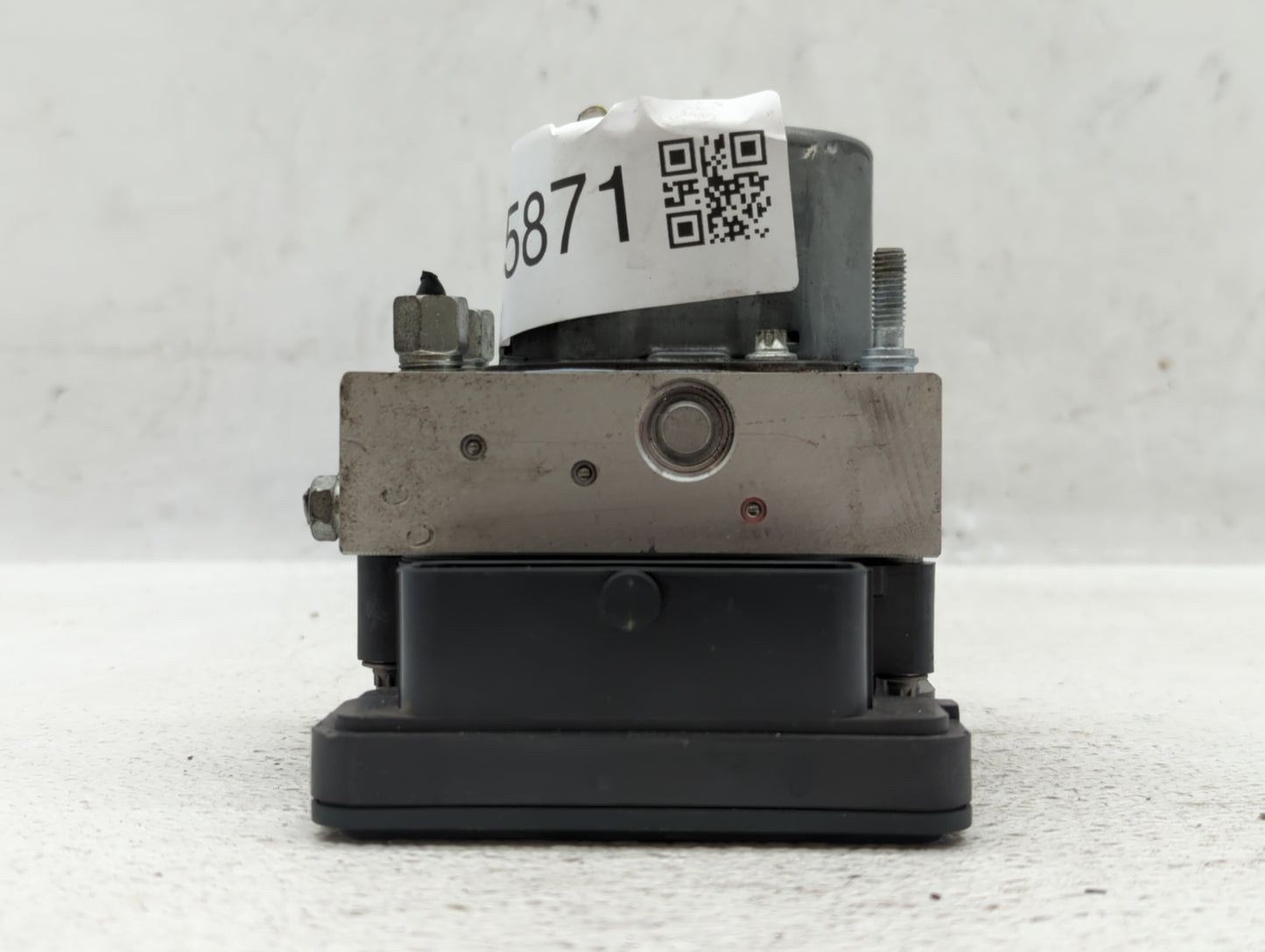 2014-2015 Nissan Rogue ABS Pump Control Module Replacement P/N:47660 9TB0B 47660 4BA0A Fits Fits 2014 2015 OEM Used Auto Par