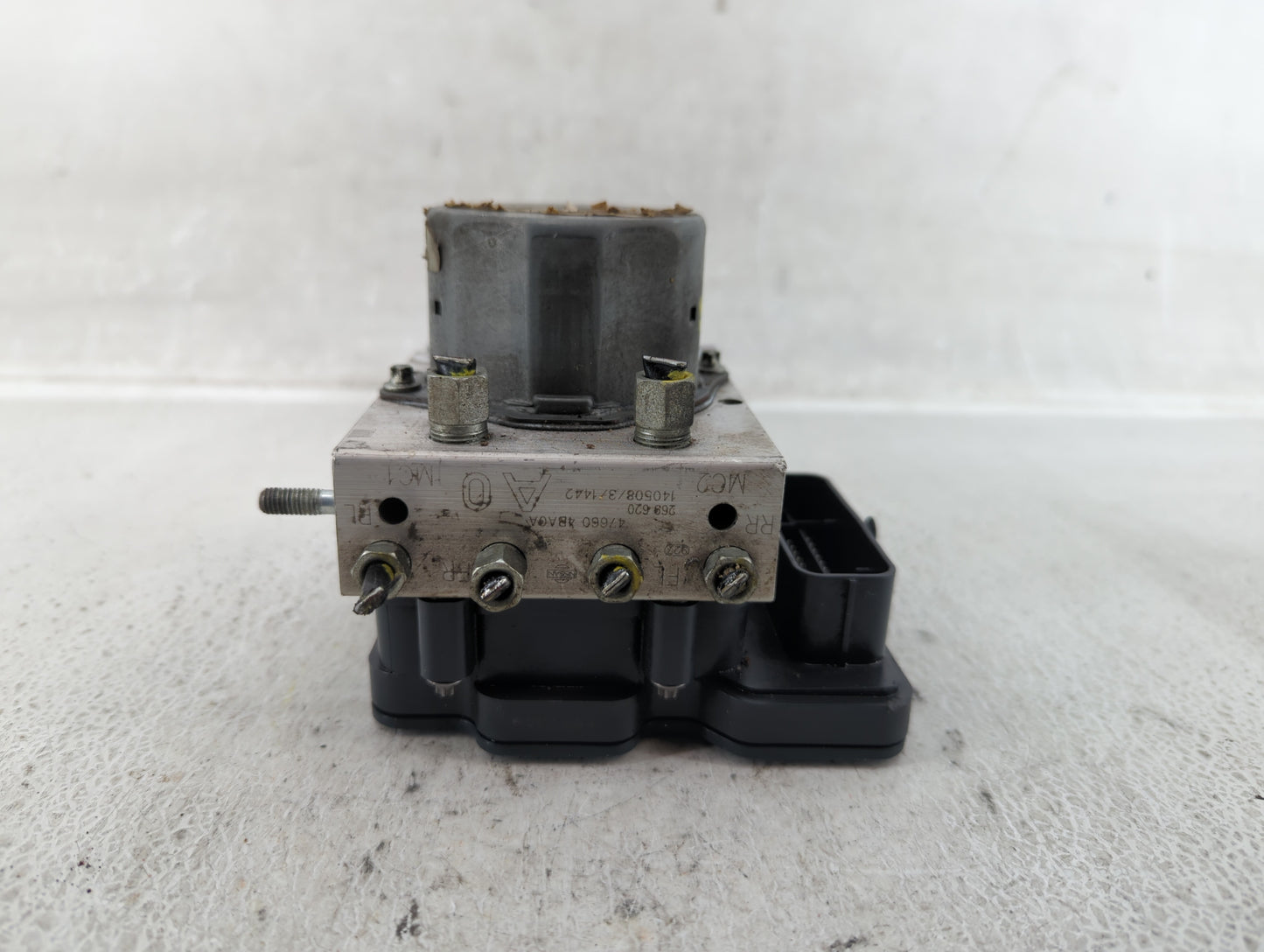 2014-2015 Nissan Rogue ABS Pump Control Module Replacement P/N:47660 4BA0A Fits Fits 2014 2015 OEM Used Auto Parts - Oemused