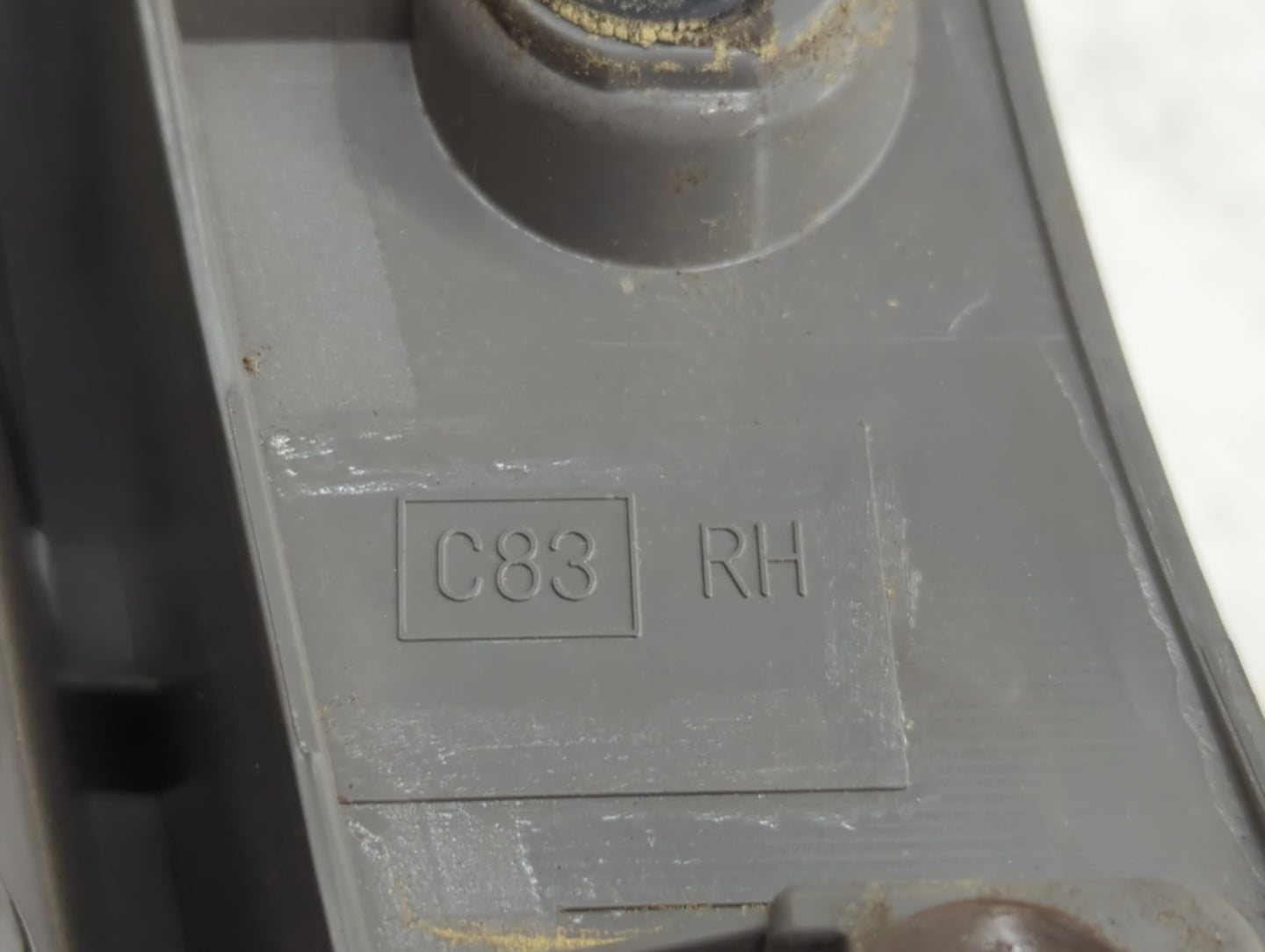 2008-2015 Nissan Rogue Tail Light Assembly Passenger Right OEM P/N:C83 Fits Fits 2008 2009 2010 2011 2012 2013 2014 2015 OEM