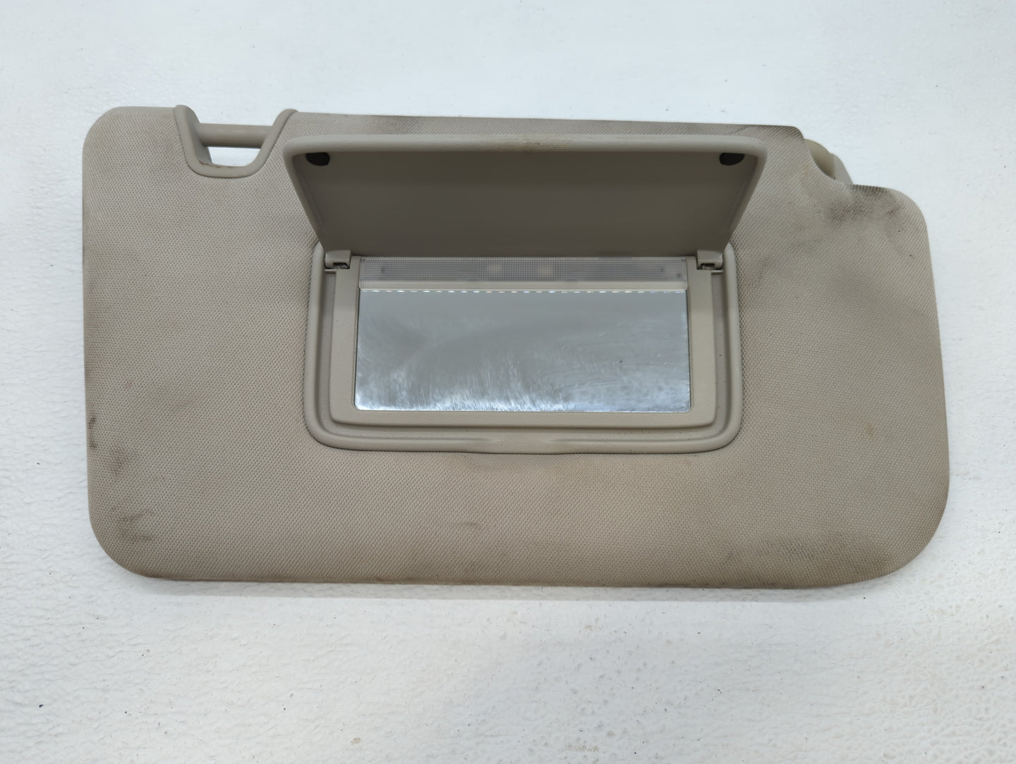 2014-2017 Nissan Rogue Sun Visor Shade Replacement Passenger Right Mirror Fits Fits 2014 2015 2016 2017 OEM Used Auto Parts 