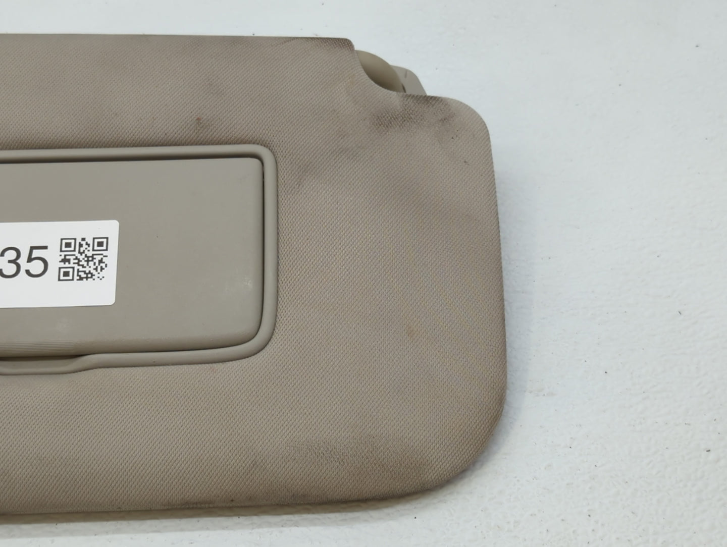 2014-2017 Nissan Rogue Sun Visor Shade Replacement Passenger Right Mirror Fits Fits 2014 2015 2016 2017 OEM Used Auto Parts 