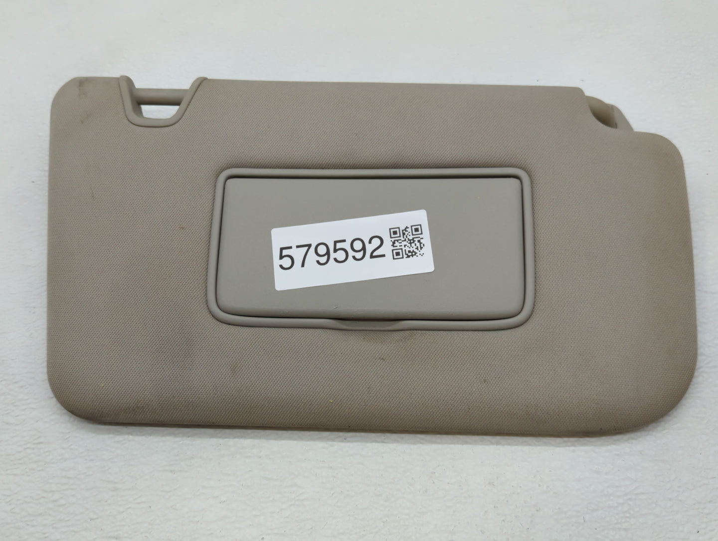 2014-2017 Nissan Rogue Sun Visor Shade Replacement Passenger Right Mirror Fits Fits 2014 2015 2016 2017 OEM Used Auto Parts 