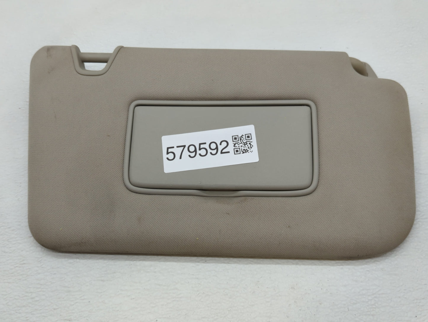 2014-2017 Nissan Rogue Sun Visor Shade Replacement Passenger Right Mirror Fits Fits 2014 2015 2016 2017 OEM Used Auto Parts 