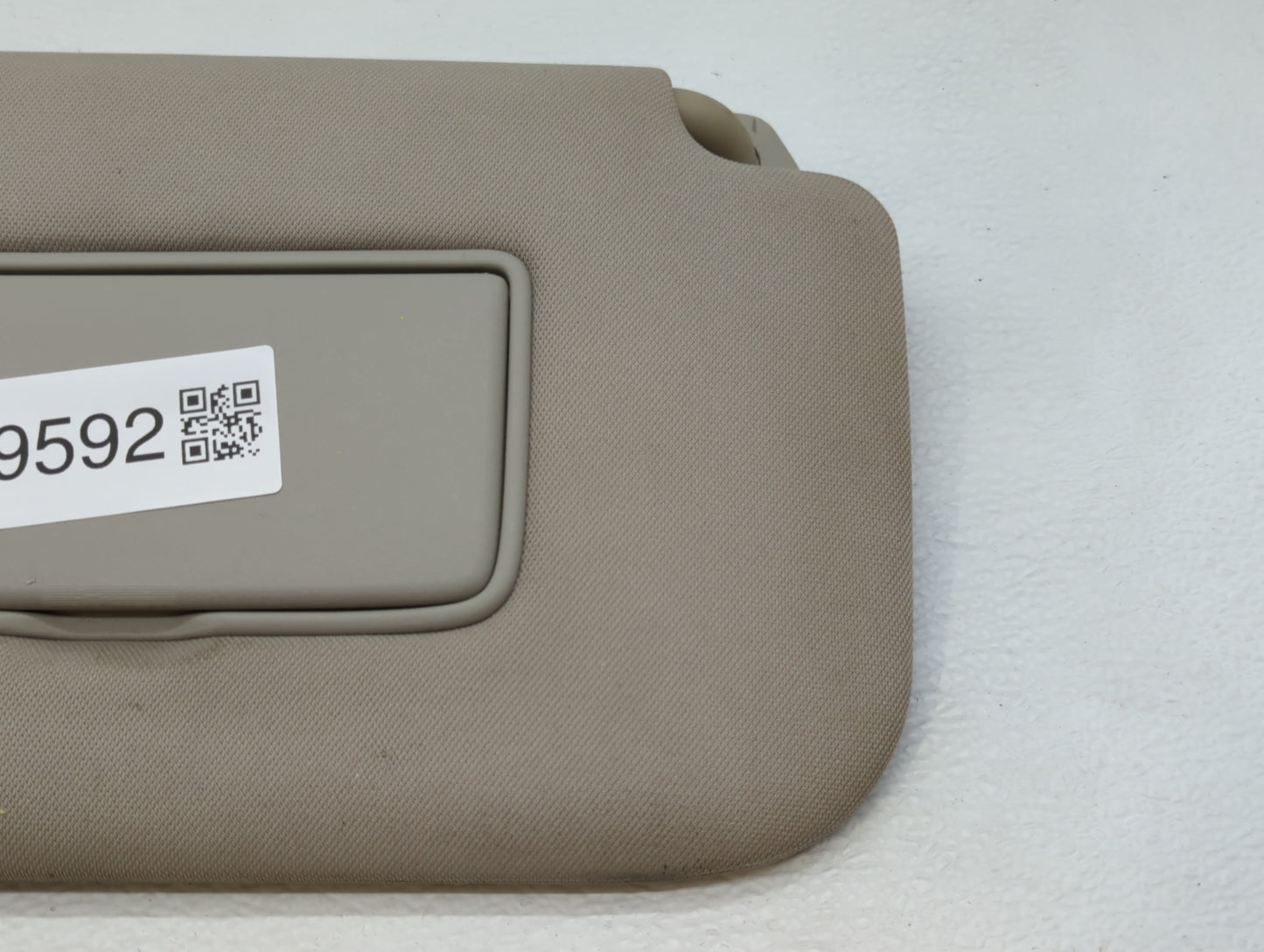 2014-2017 Nissan Rogue Sun Visor Shade Replacement Passenger Right Mirror Fits Fits 2014 2015 2016 2017 OEM Used Auto Parts 