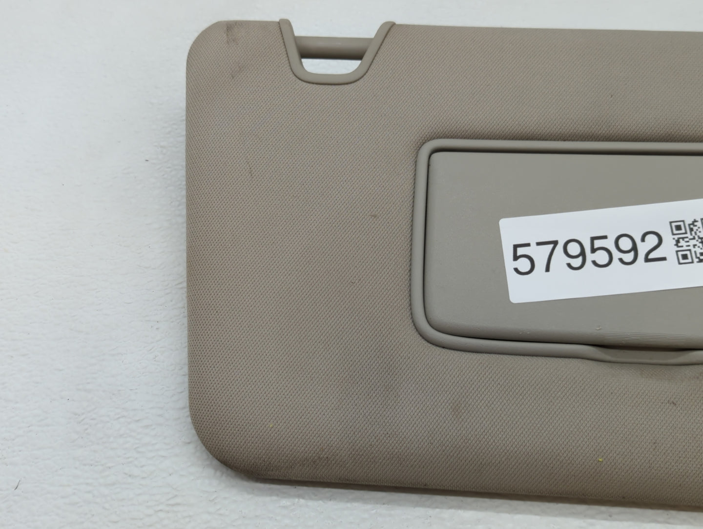2014-2017 Nissan Rogue Sun Visor Shade Replacement Passenger Right Mirror Fits Fits 2014 2015 2016 2017 OEM Used Auto Parts 