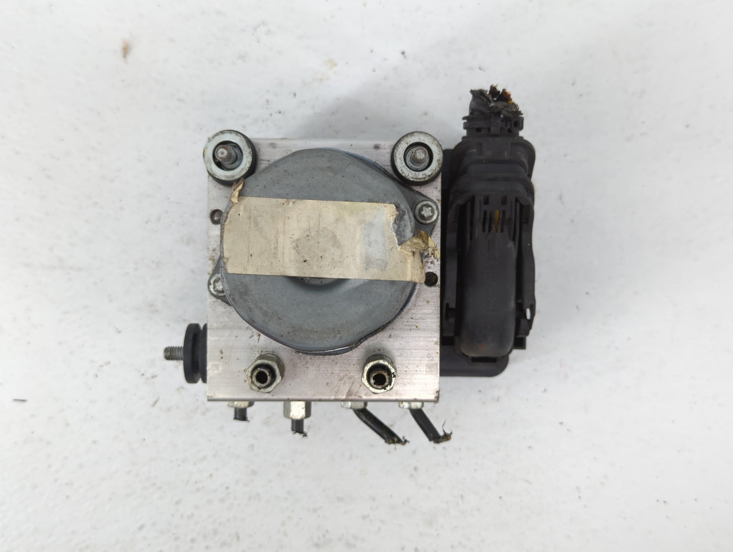 2014-2015 Nissan Rogue ABS Pump Control Module Replacement P/N:47660 4BF0A Fits Fits 2014 2015 OEM Used Auto Parts - Oemused