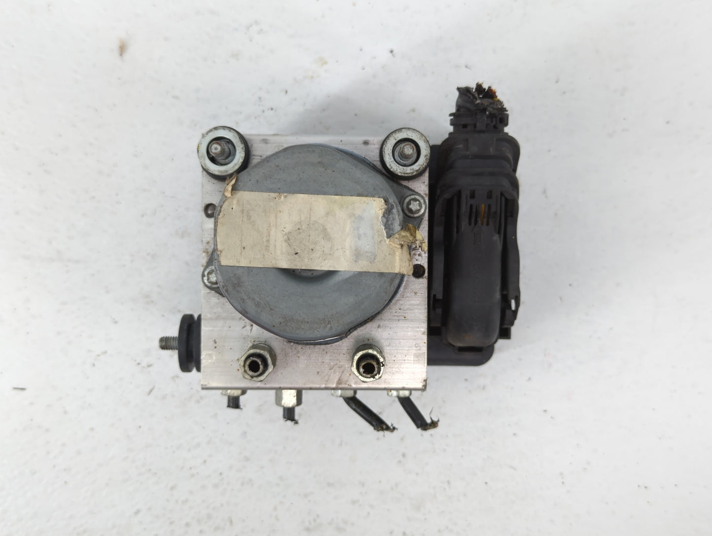 2014-2015 Nissan Rogue ABS Pump Control Module Replacement P/N:47660 4BF0A Fits Fits 2014 2015 OEM Used Auto Parts - Oemused