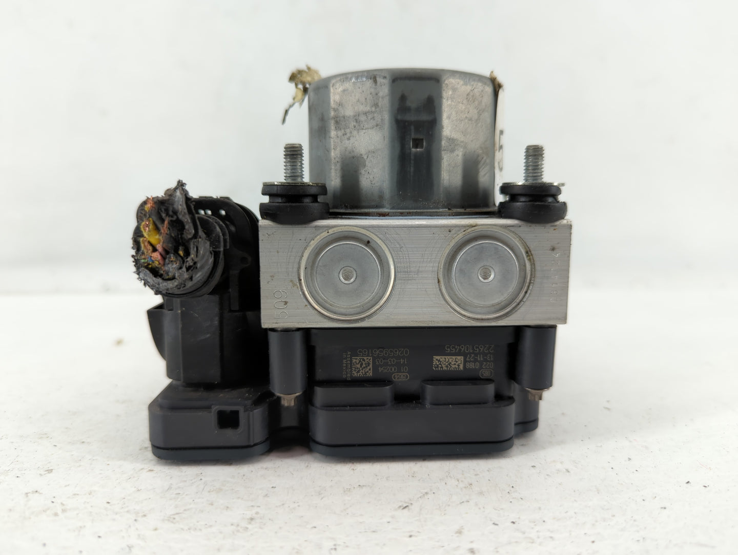 2014-2015 Nissan Rogue ABS Pump Control Module Replacement P/N:47660 4BF0A Fits Fits 2014 2015 OEM Used Auto Parts - Oemused