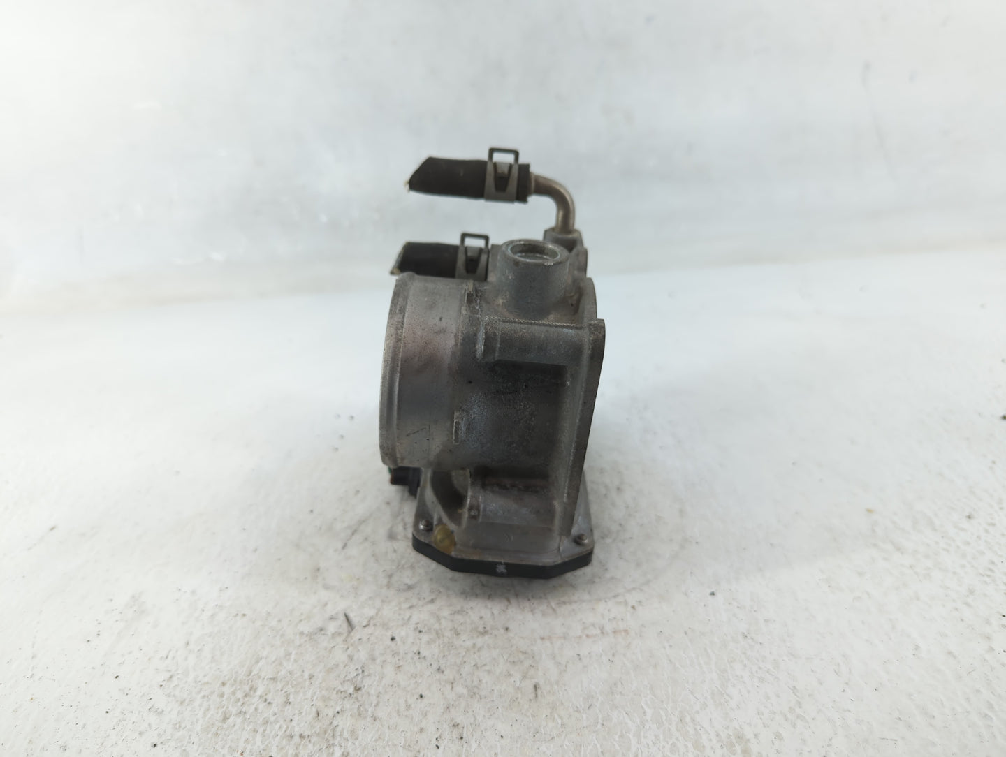 2014-2020 Nissan Rogue Throttle Body P/N:3TA60-01 A Fits Fits 2013 2014 2015 2016 2017 2018 2019 2020 OEM Used Auto Parts - 