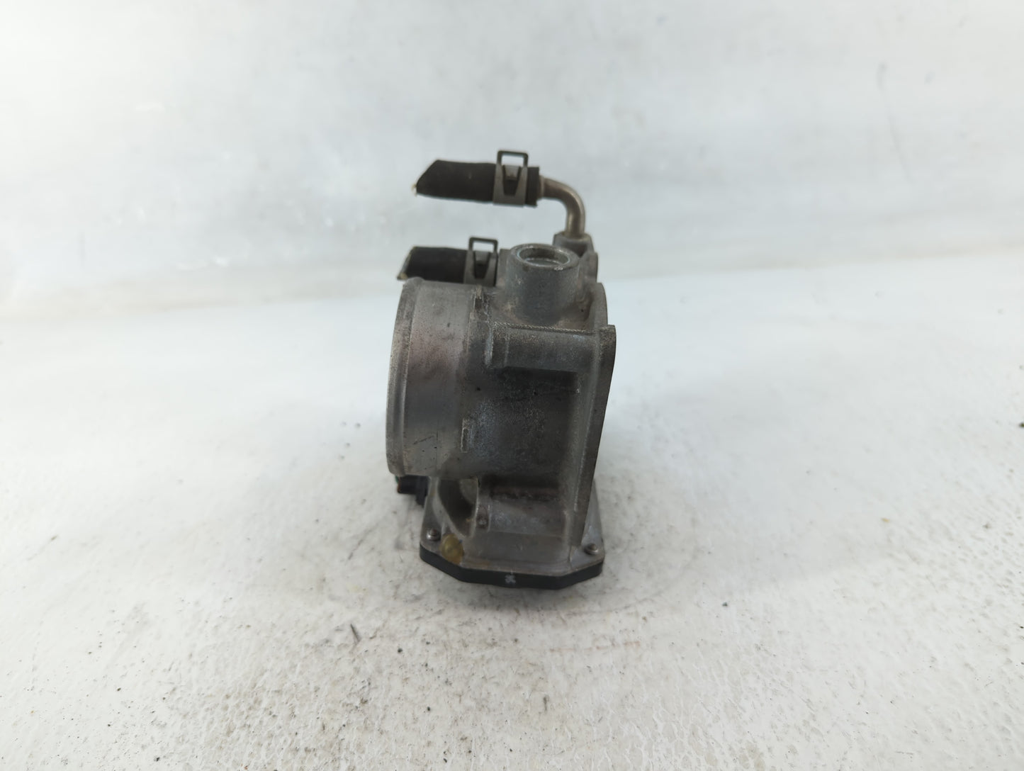 2014-2020 Nissan Rogue Throttle Body P/N:3TA60-01 A Fits Fits 2013 2014 2015 2016 2017 2018 2019 2020 OEM Used Auto Parts - 