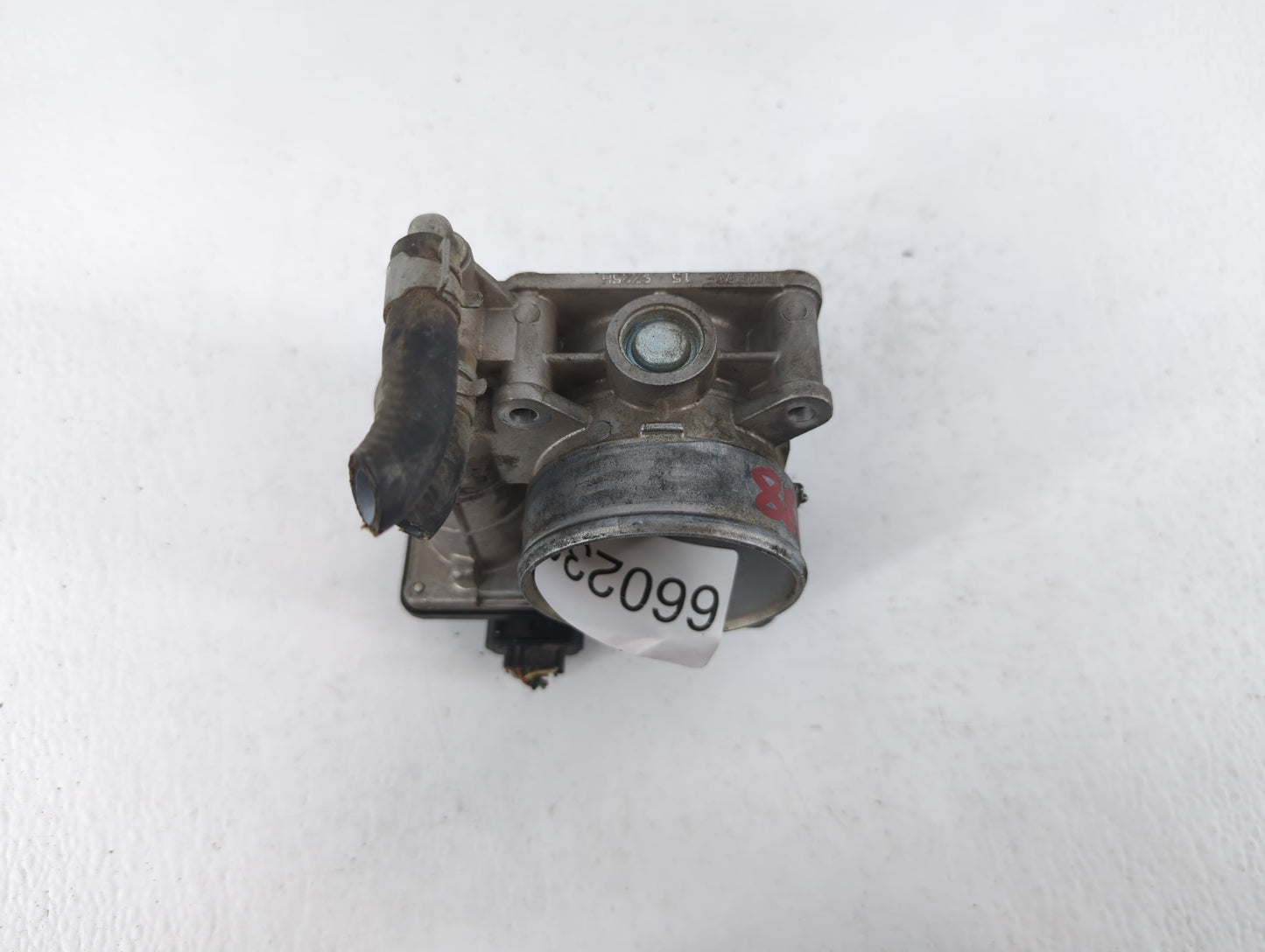 2011-2015 Nissan Rogue Throttle Body P/N:RME60-15 Fits Fits 2011 2012 2013 2014 2015 OEM Used Auto Parts - Oemusedautoparts1