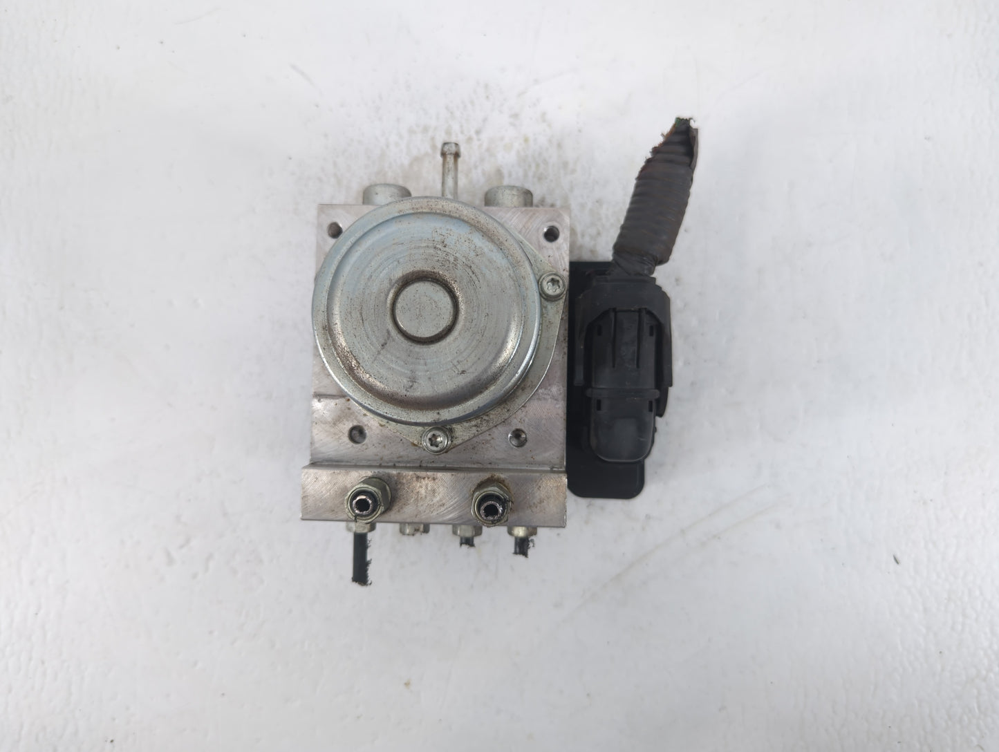 2012-2015 Nissan Rogue ABS Pump Control Module Replacement P/N:47660 JM04A Fits Fits 2012 2013 2014 2015 OEM Used Auto Parts