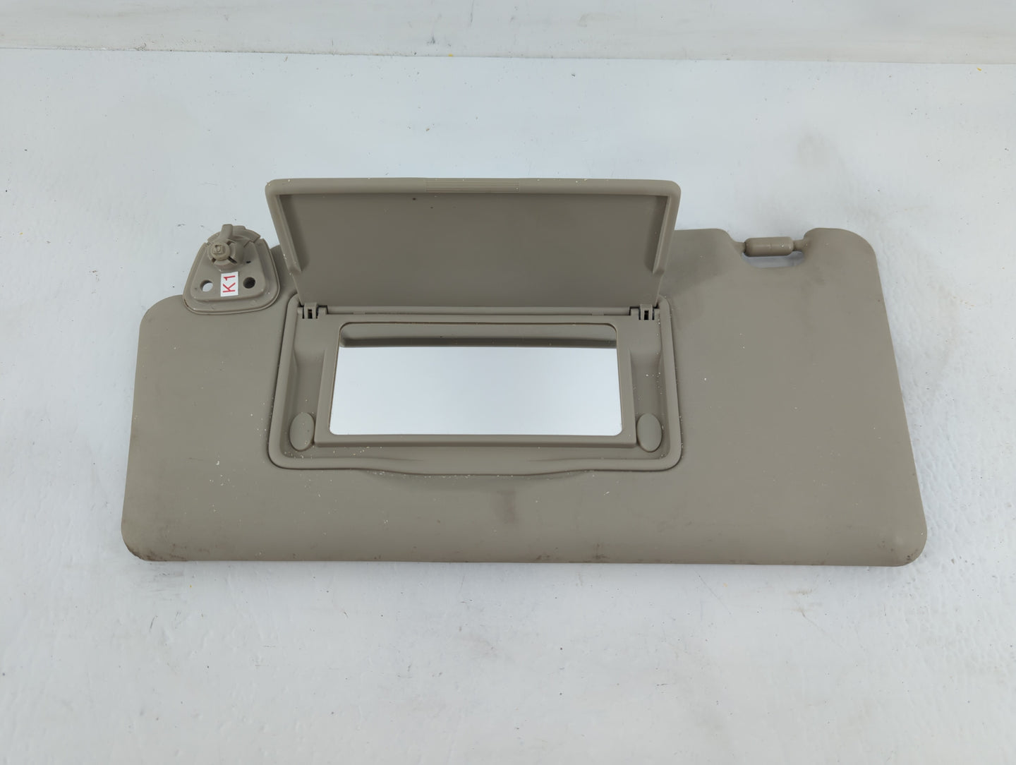 2014-2017 Nissan Rogue Sun Visor Shade Replacement Passenger Right Mirror Fits Fits 2014 2015 2016 2017 OEM Used Auto Parts 