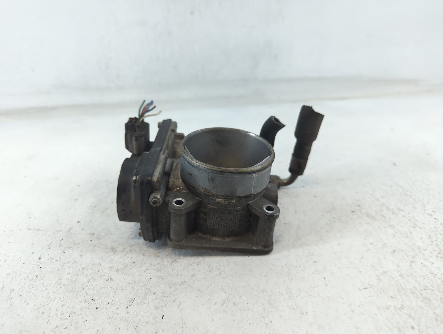 2011-2015 Nissan Rogue Throttle Body P/N:RME60-15 Fits Fits 2011 2012 2013 2014 2015 OEM Used Auto Parts - Oemusedautoparts1